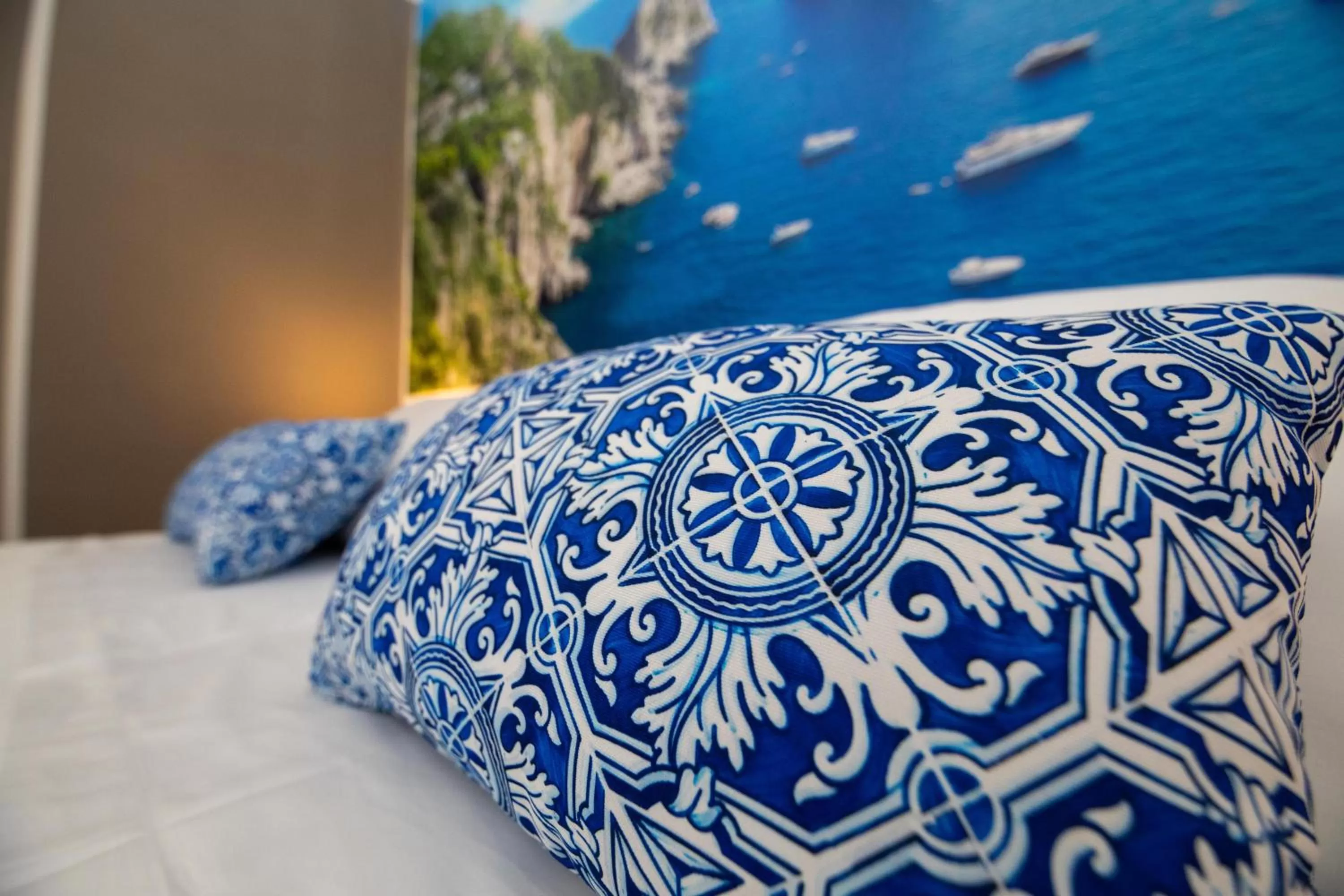 Bed in Palazzo Caracciolo del Sole