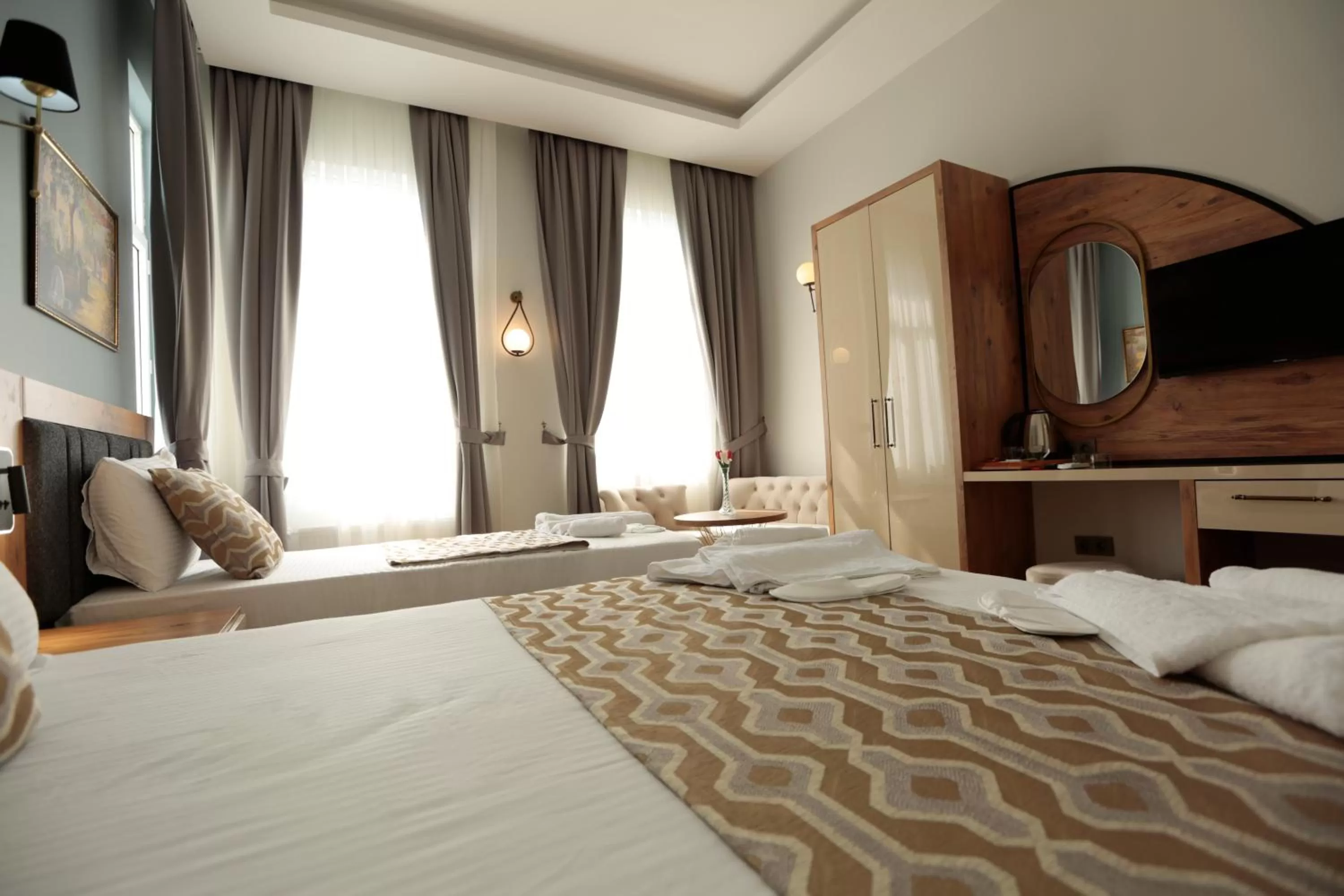 Sea view, Bed in Newalla Hotel Old City