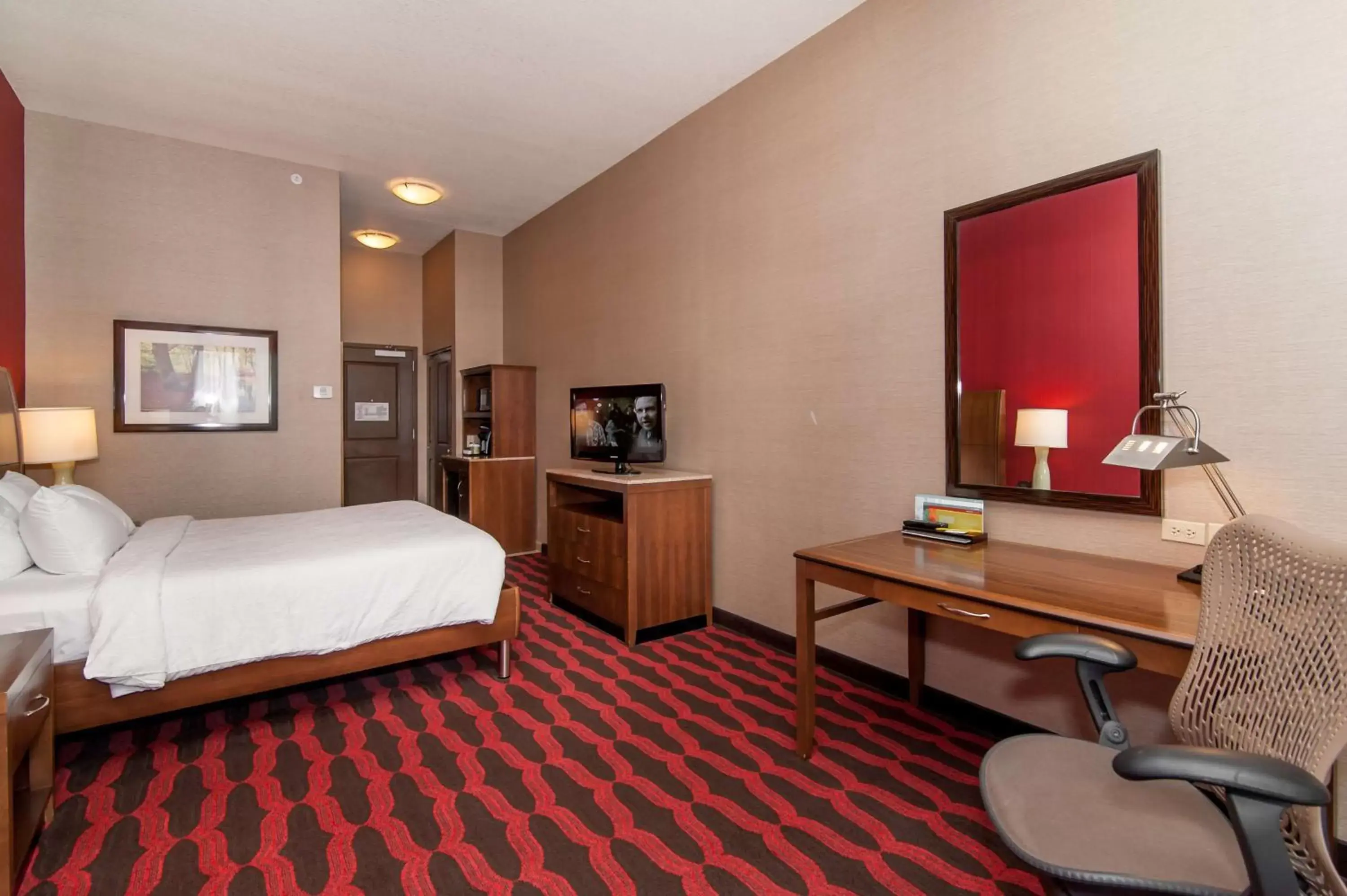 King Room in Hilton Garden Inn Closest Foxwoods King Room in Hilton Garden Inn Closest Foxwoods