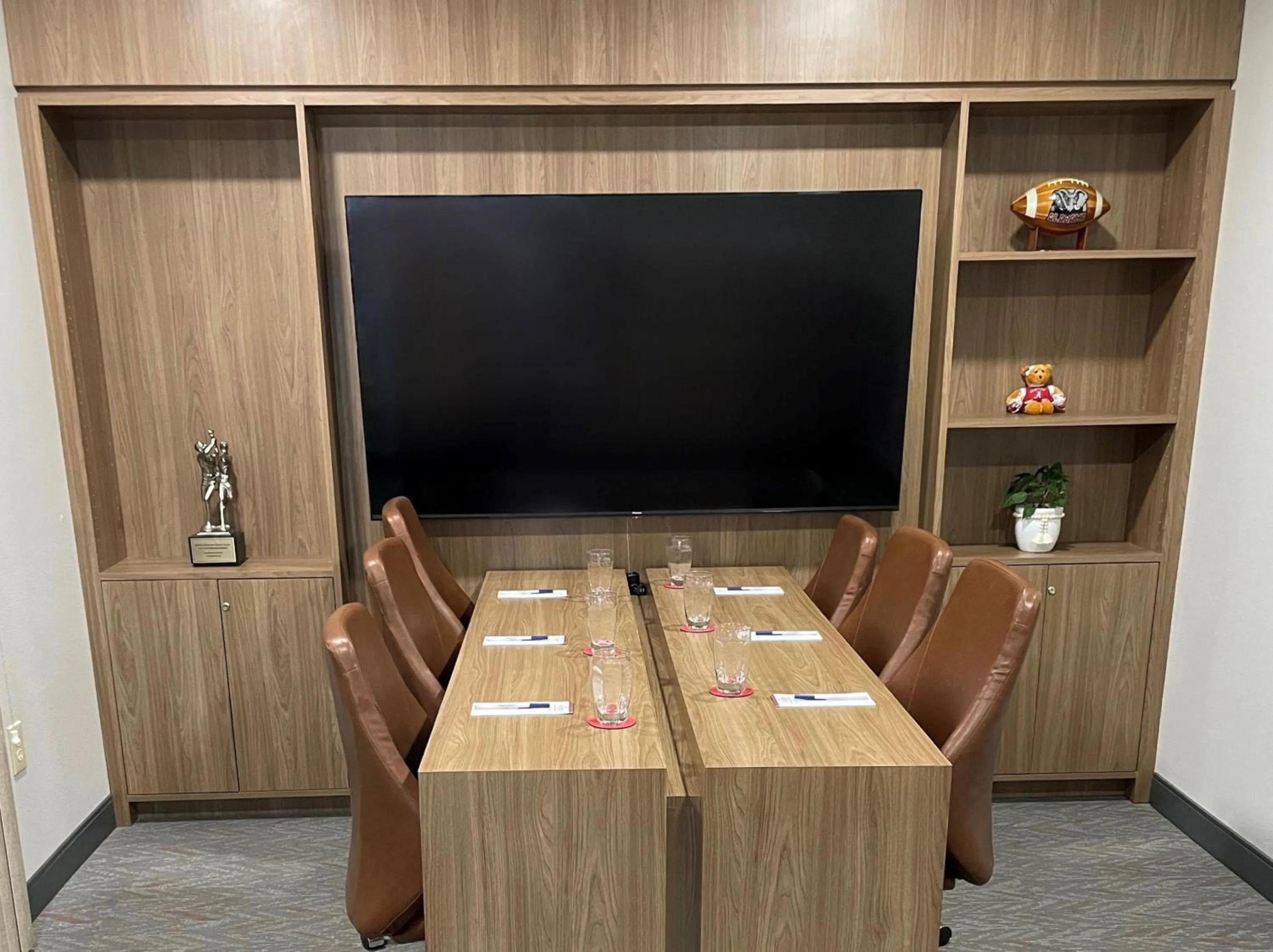 Meeting/conference room in Candlewood Suites Tuscaloosa by IHG