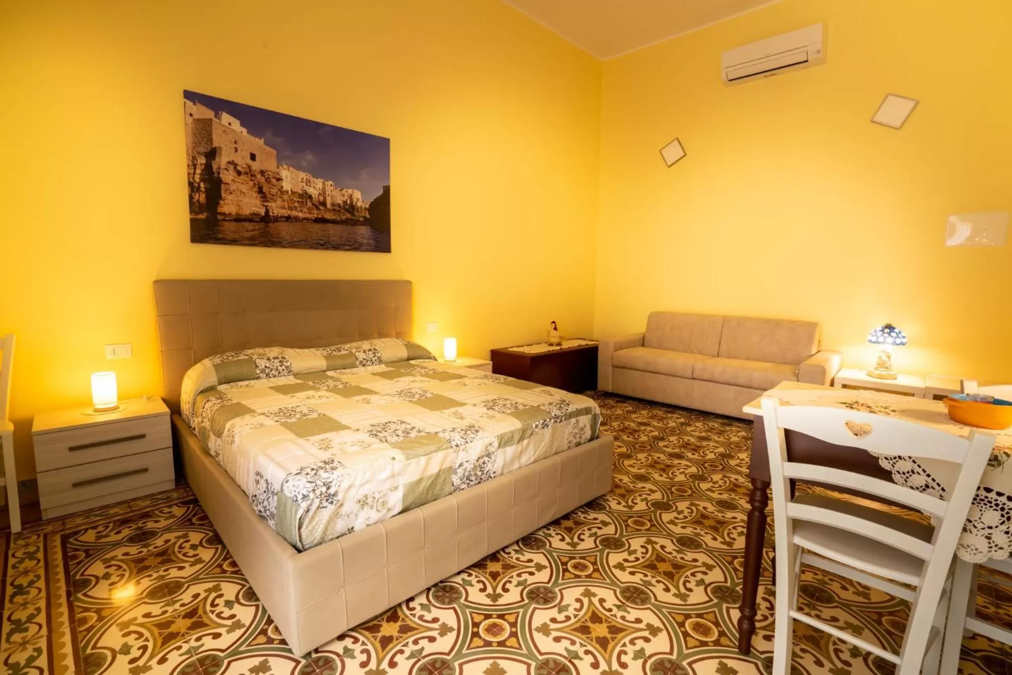 Bedroom, Bed in Donatella Bed and Breakfast