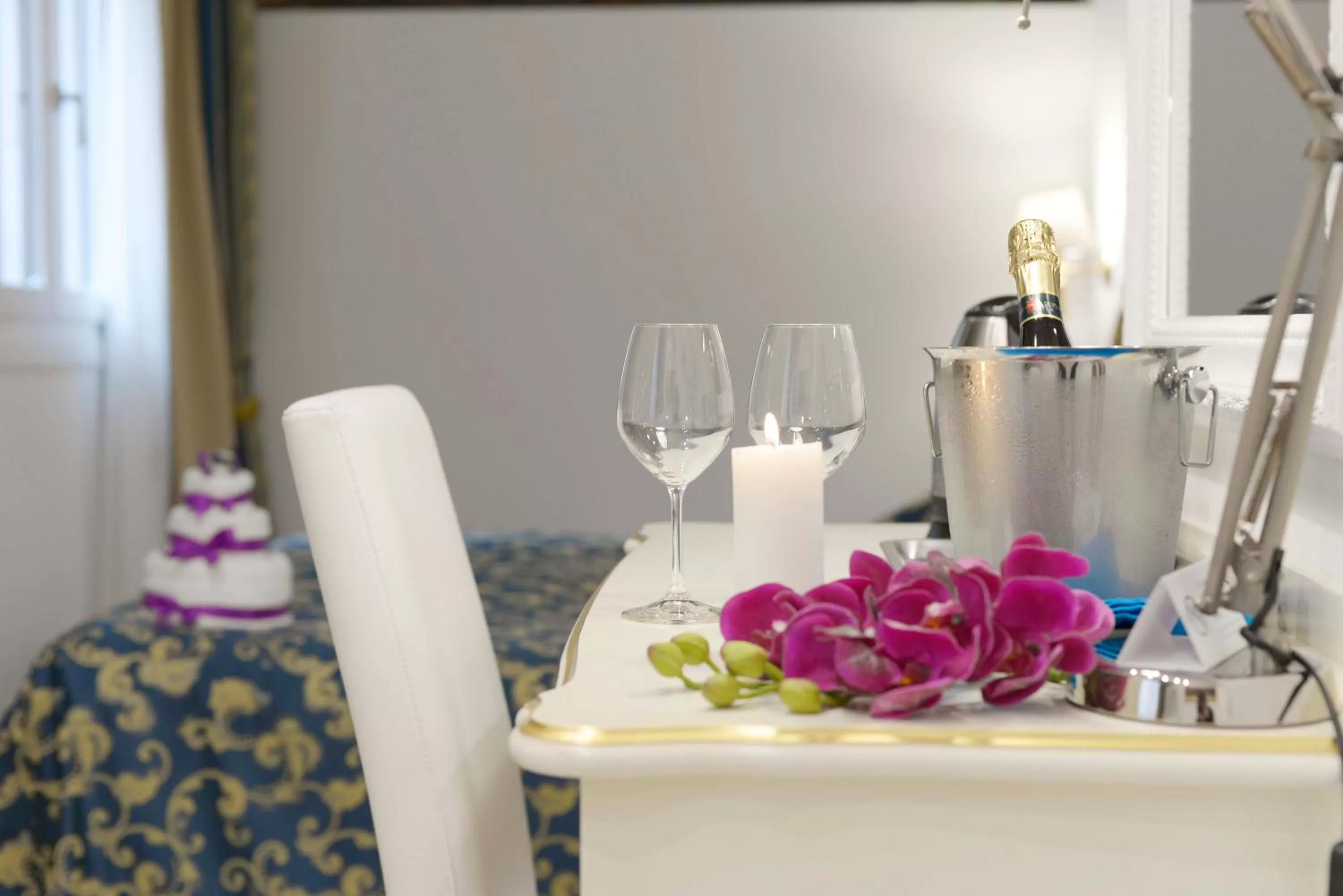 Decorative detail in Al Mascaron Ridente