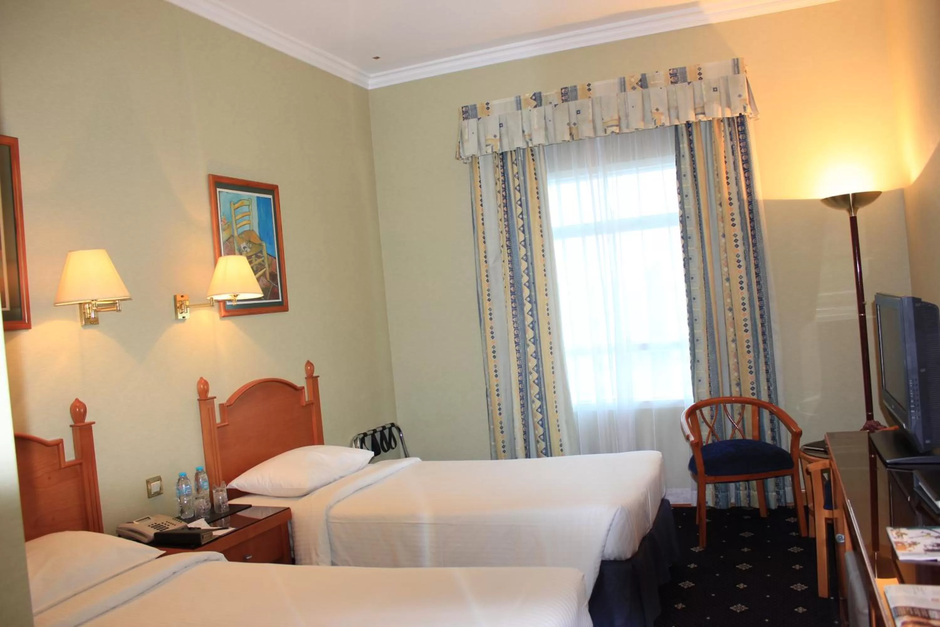 Bed in Sea View Hotel Dubai