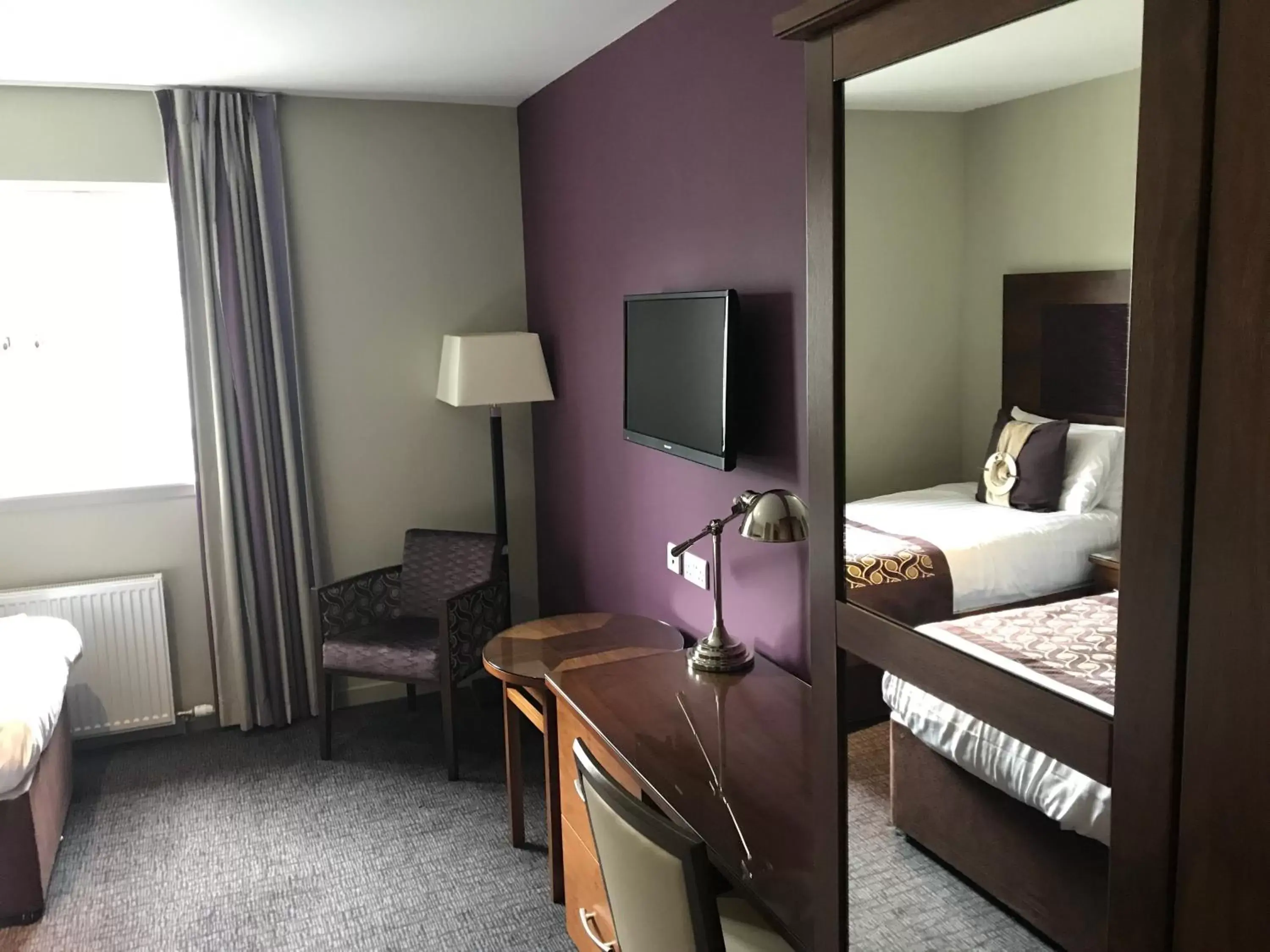 Deluxe Twin Room in Buchan Hotel Deluxe Twin Room in Buchan Hotel