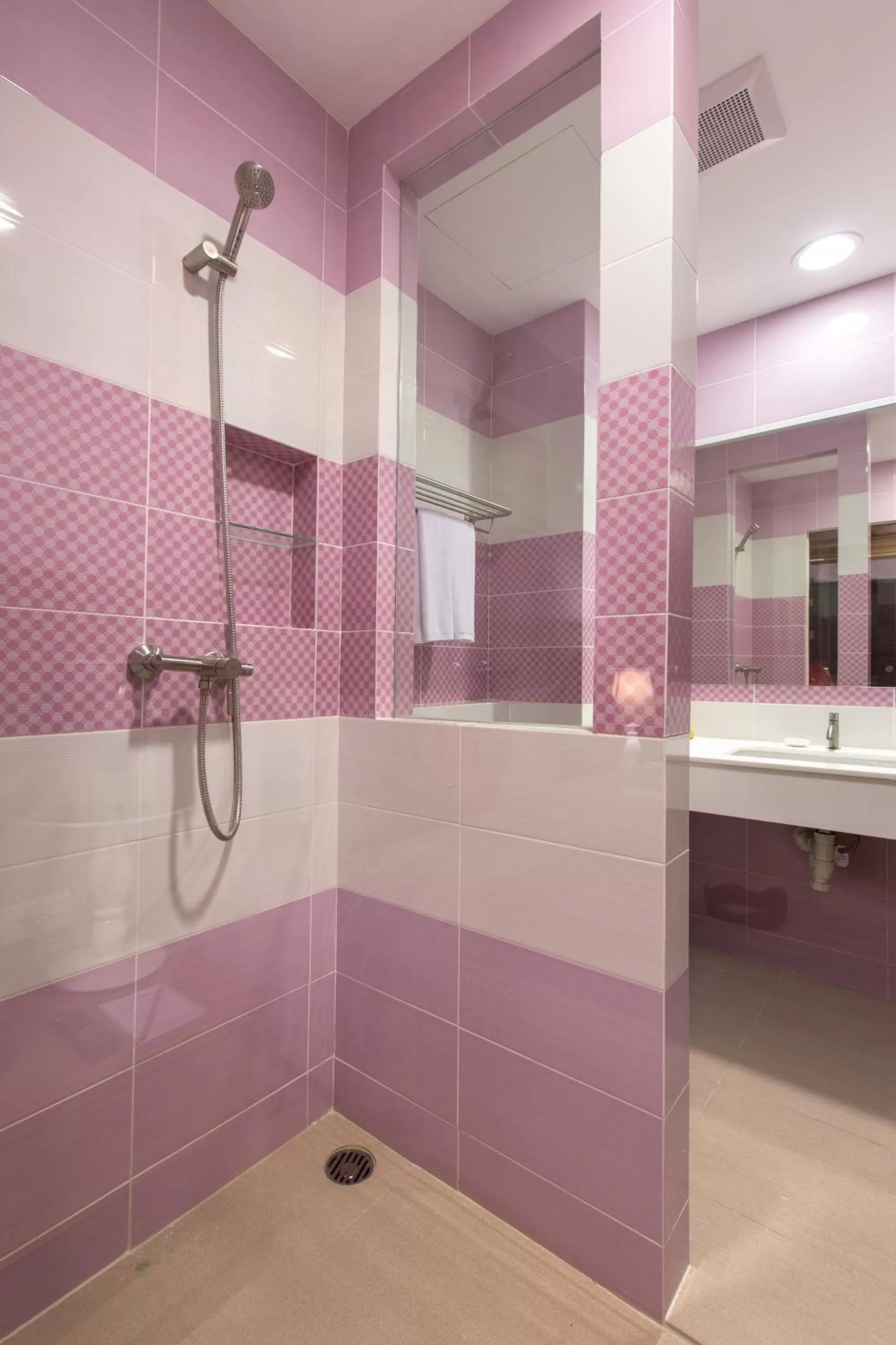 Riche Hua Hin Hotel - SHA Plus