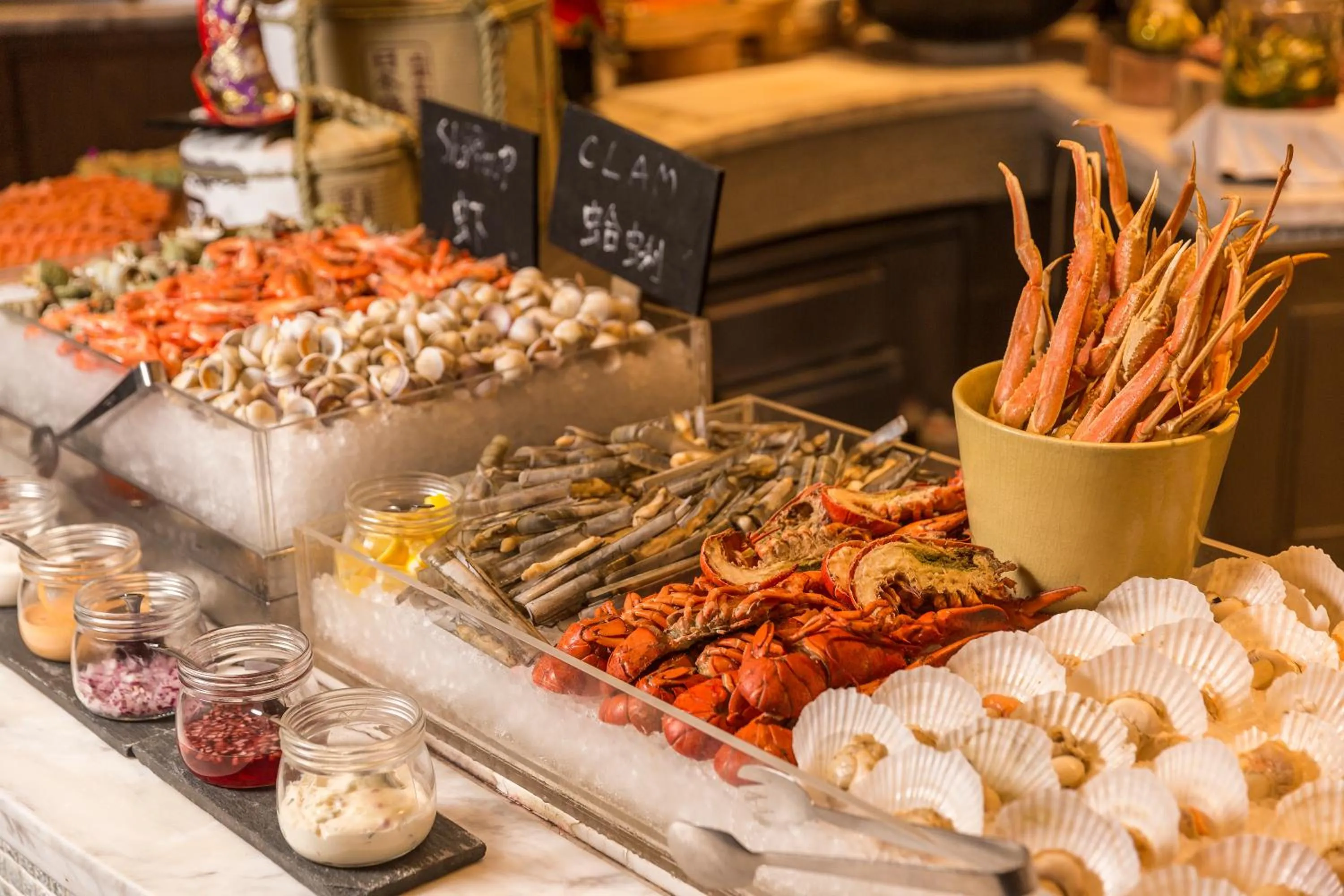 Lunch in The Kunlun Jing An