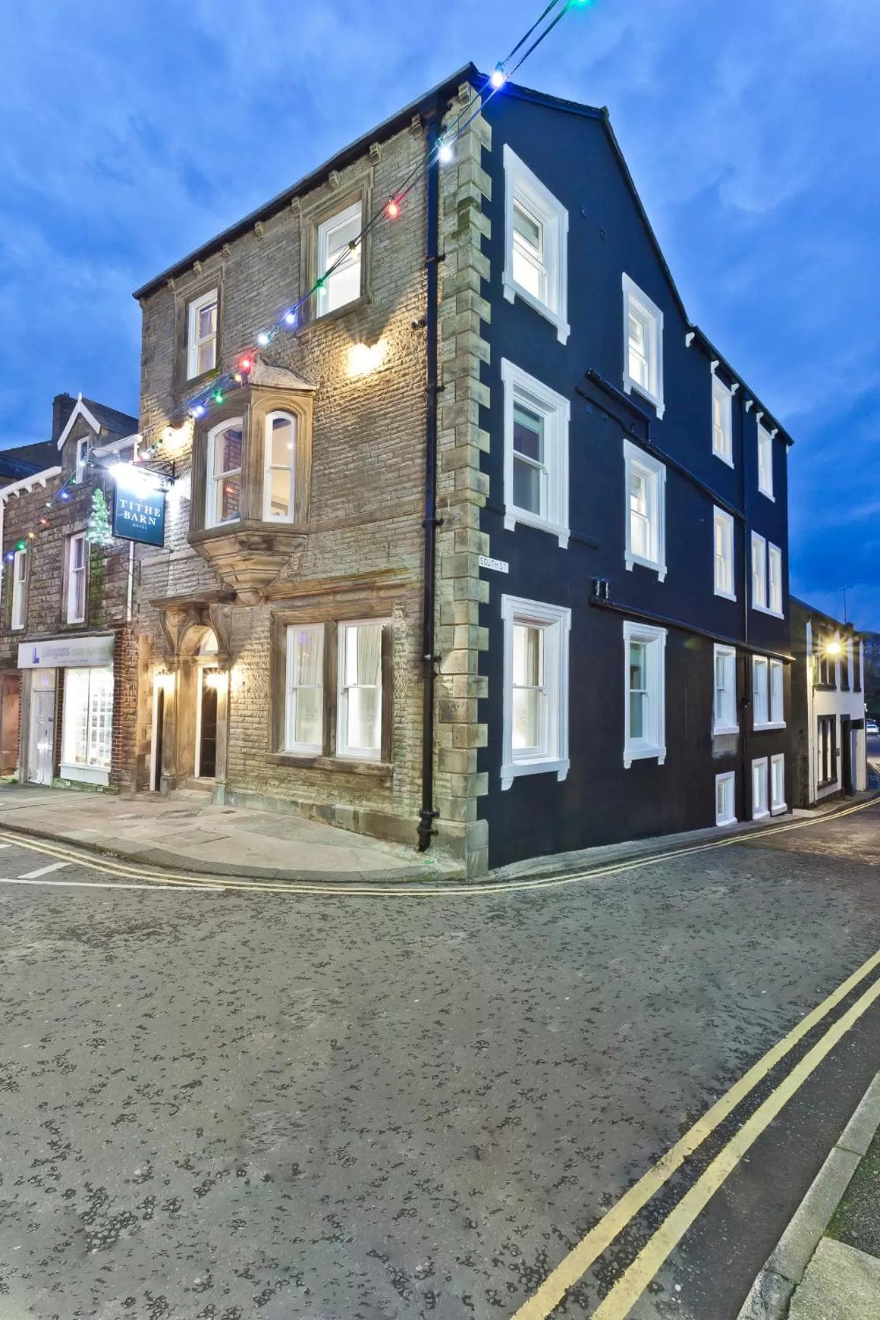 Property building in Tithe Barn - Self Check In Hotel