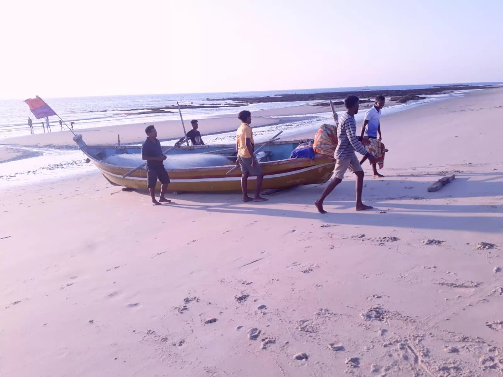 Day in Samant Beach Resort