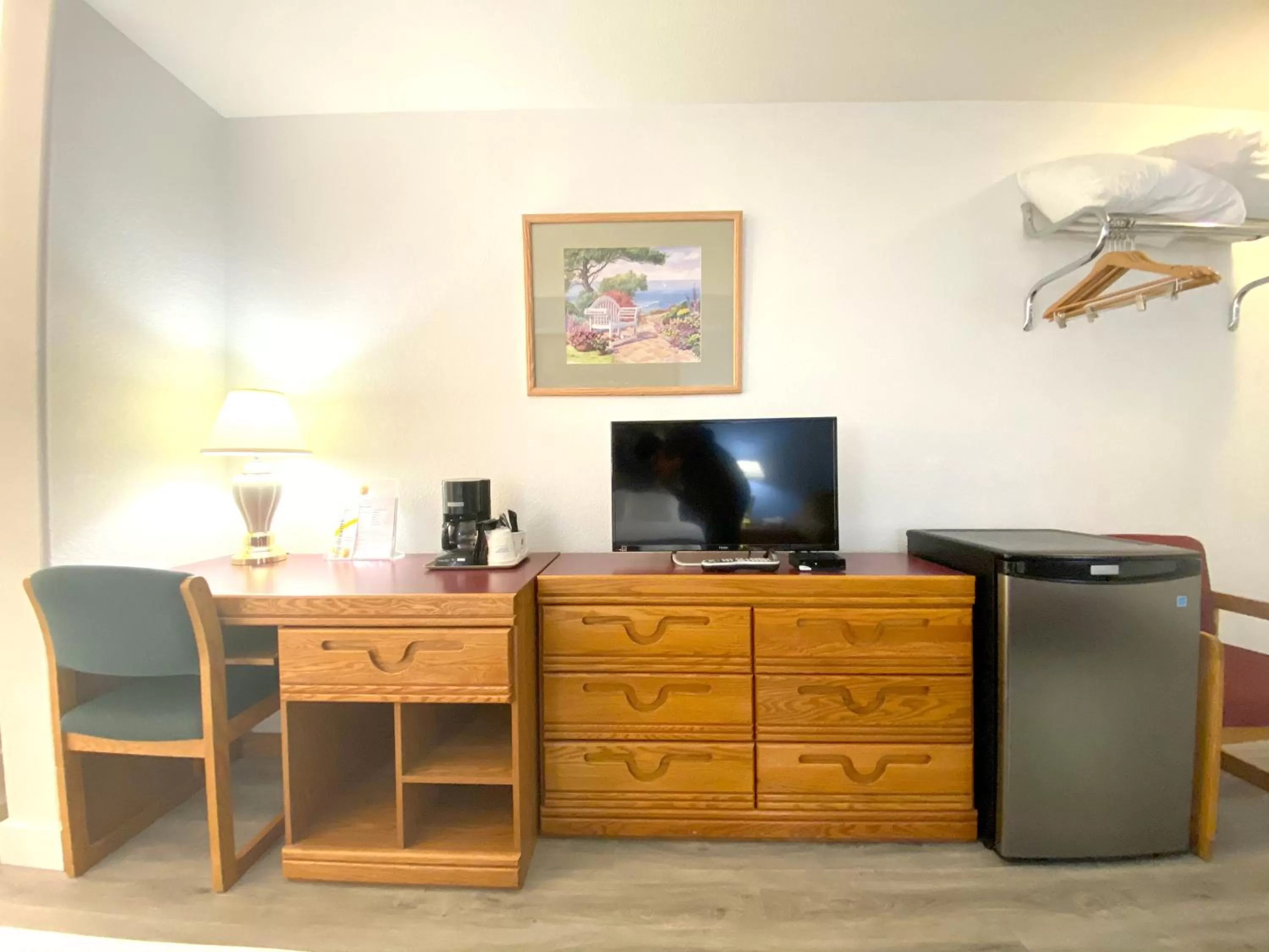 Super 8 by Wyndham Sicamous