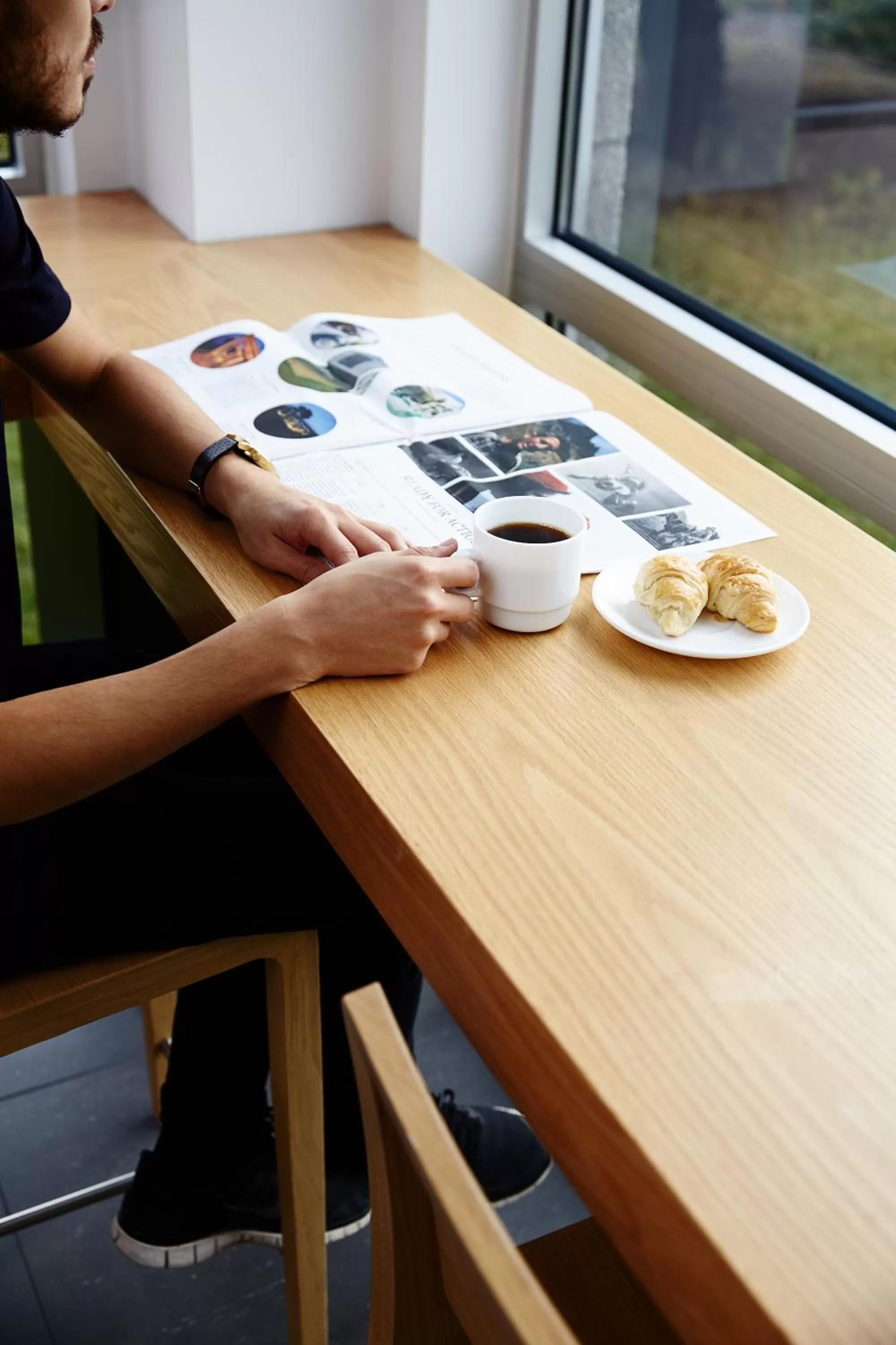 Restaurant/places to eat in Le Dauphin Montréal-Longueuil