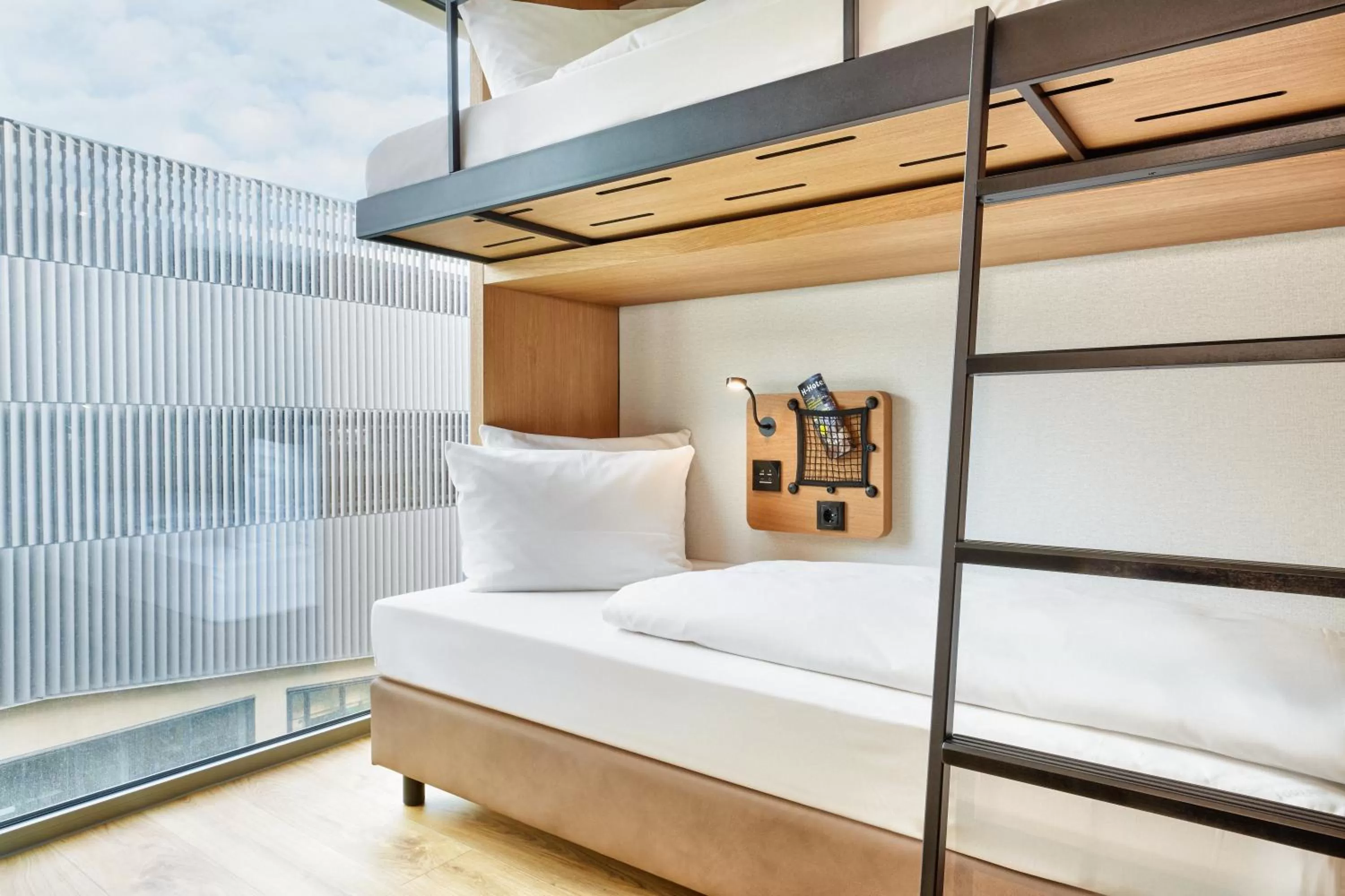 Bed in H2 Hotel Leipzig