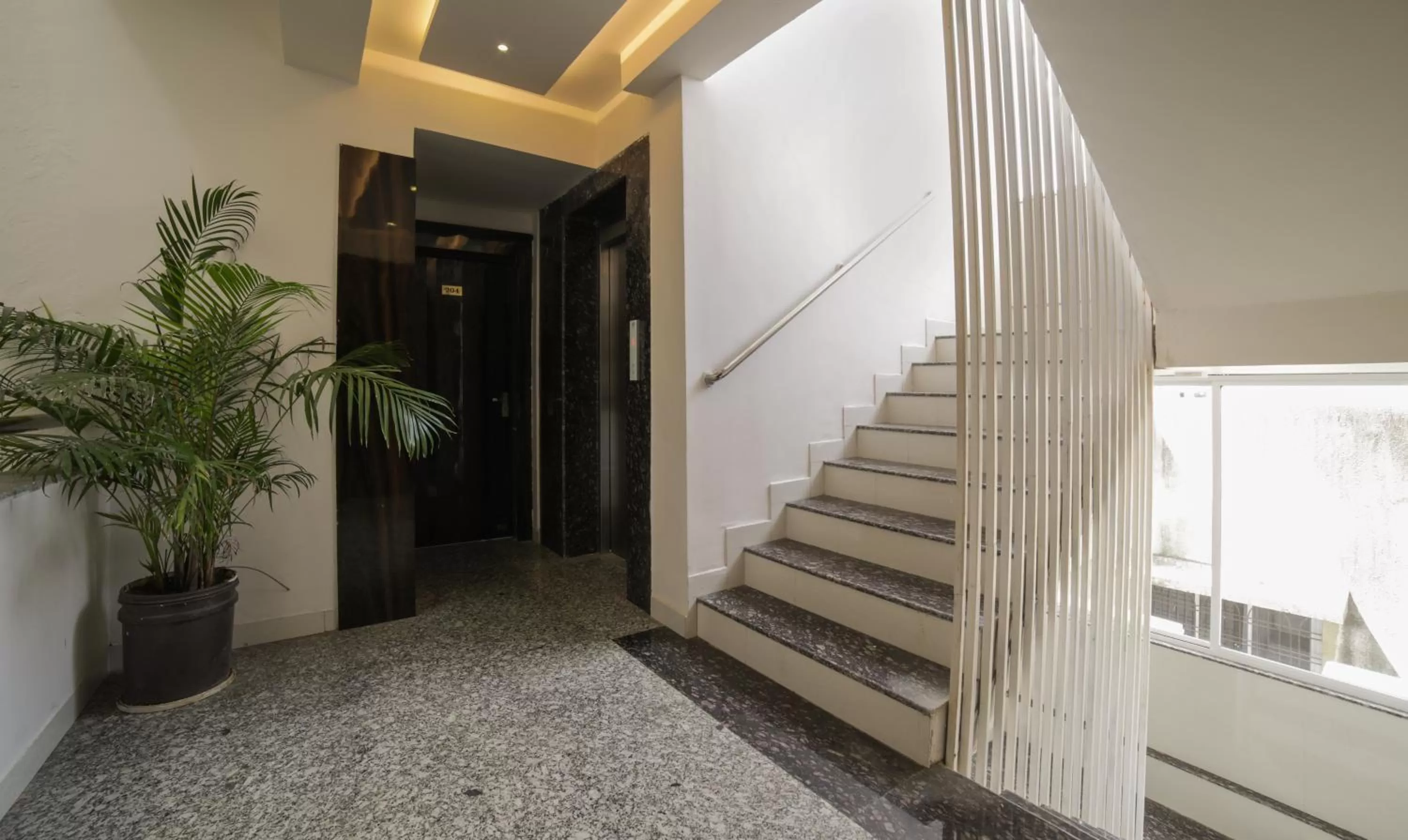 Lobby or reception in Itsy Hotels Le Clover