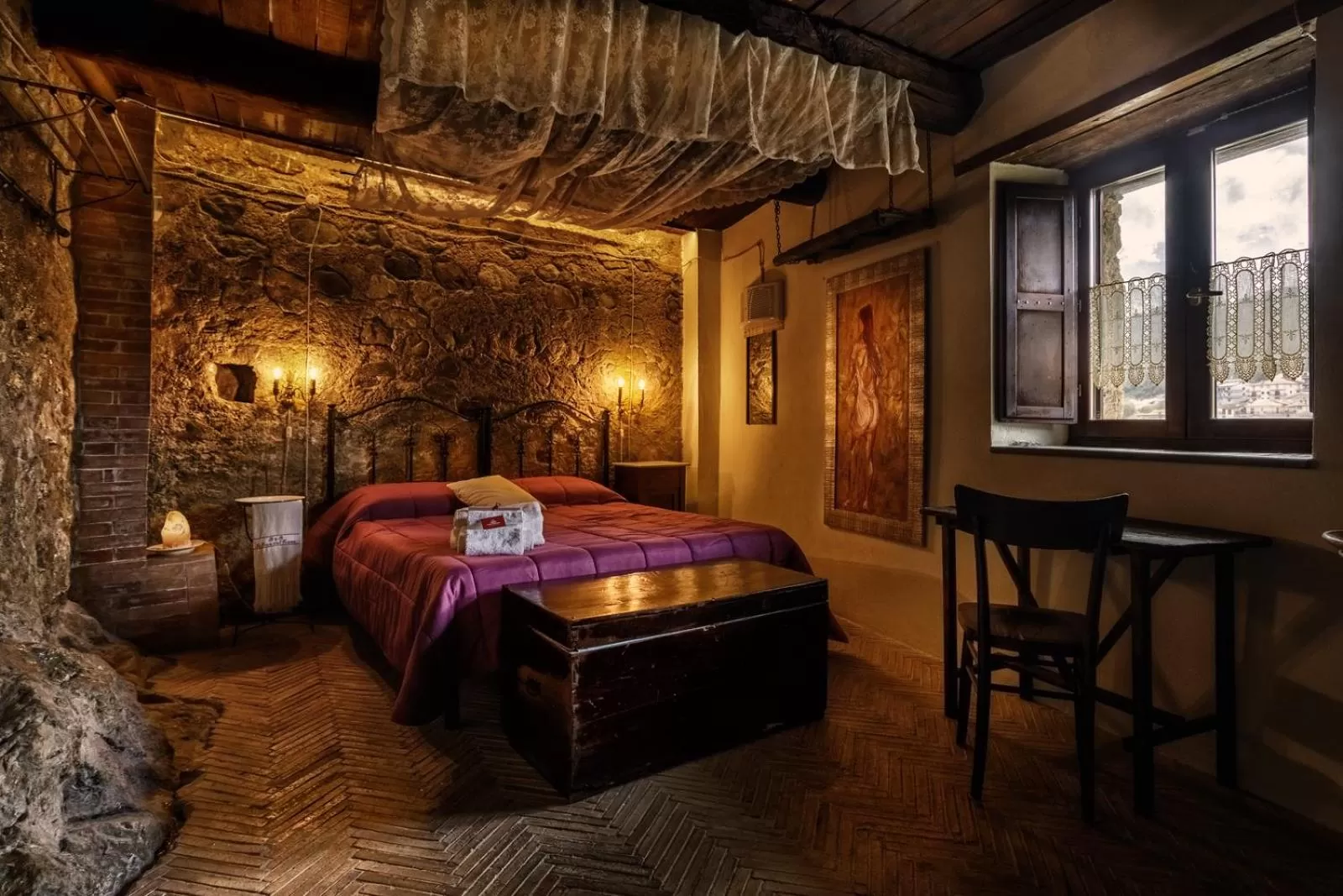 Photo of the whole room, Bed in B&B La Voce del Fiume Dimora storica di Charme