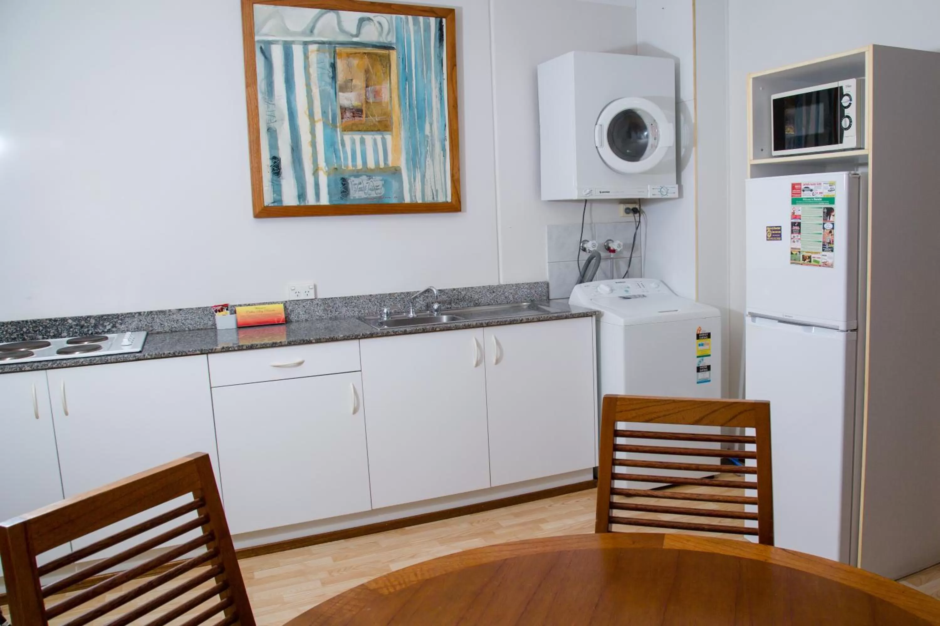 Kitchen or kitchenette in Cullen Bay Resorts