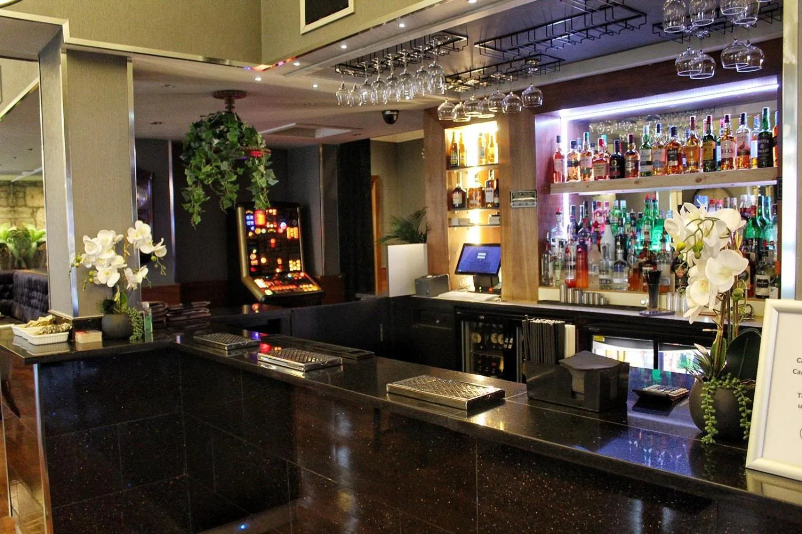 Restaurant/places to eat, Lounge/Bar in Devoncove Hotel Glasgow