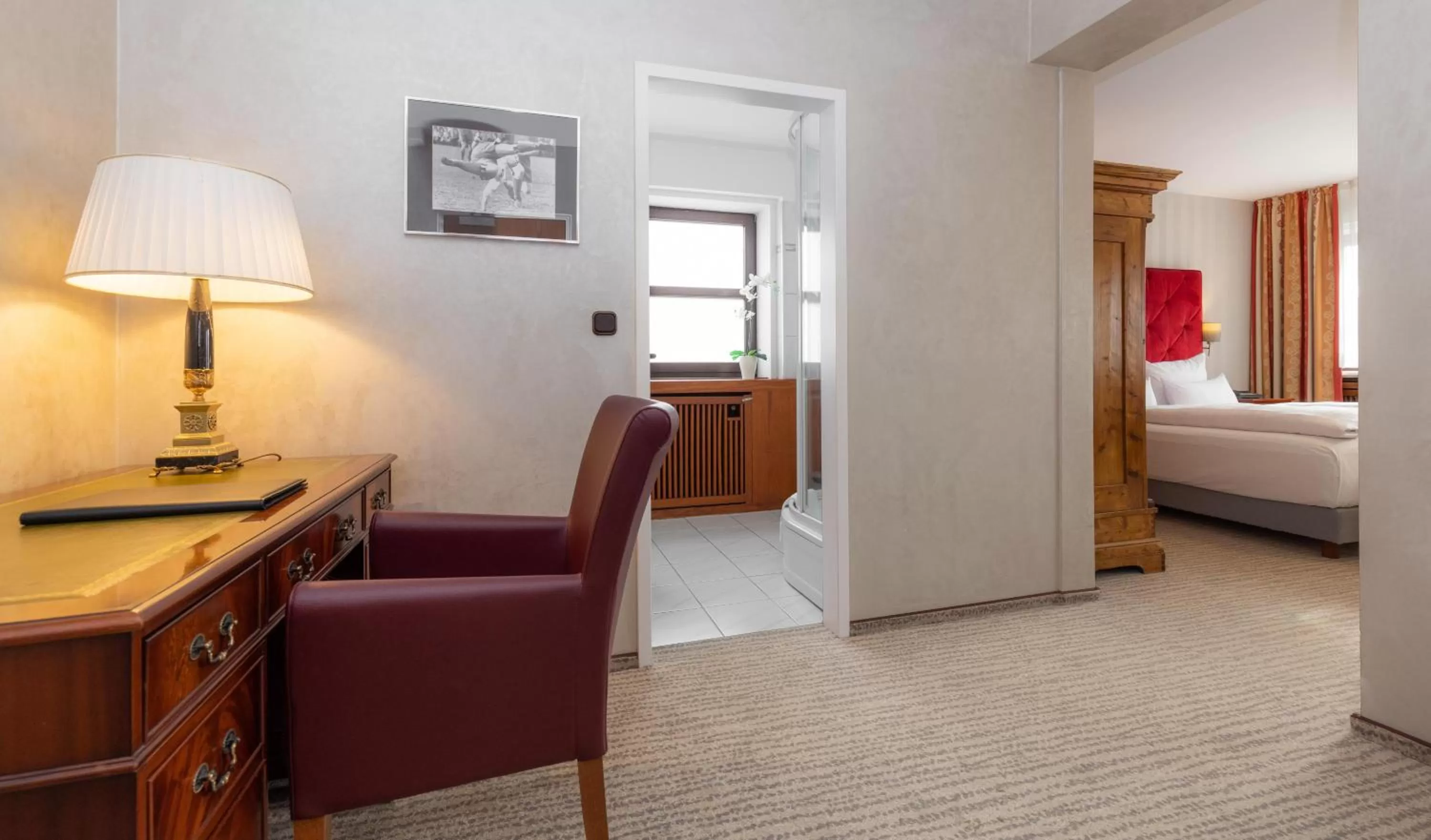 Photo of the whole room, Bed in Hotel Engel