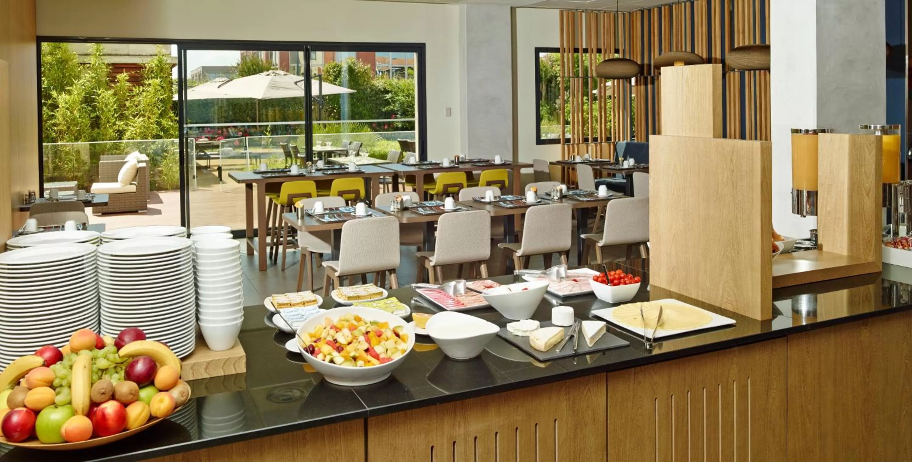 Breakfast in Holiday Inn Express Toulouse Airport by IHG