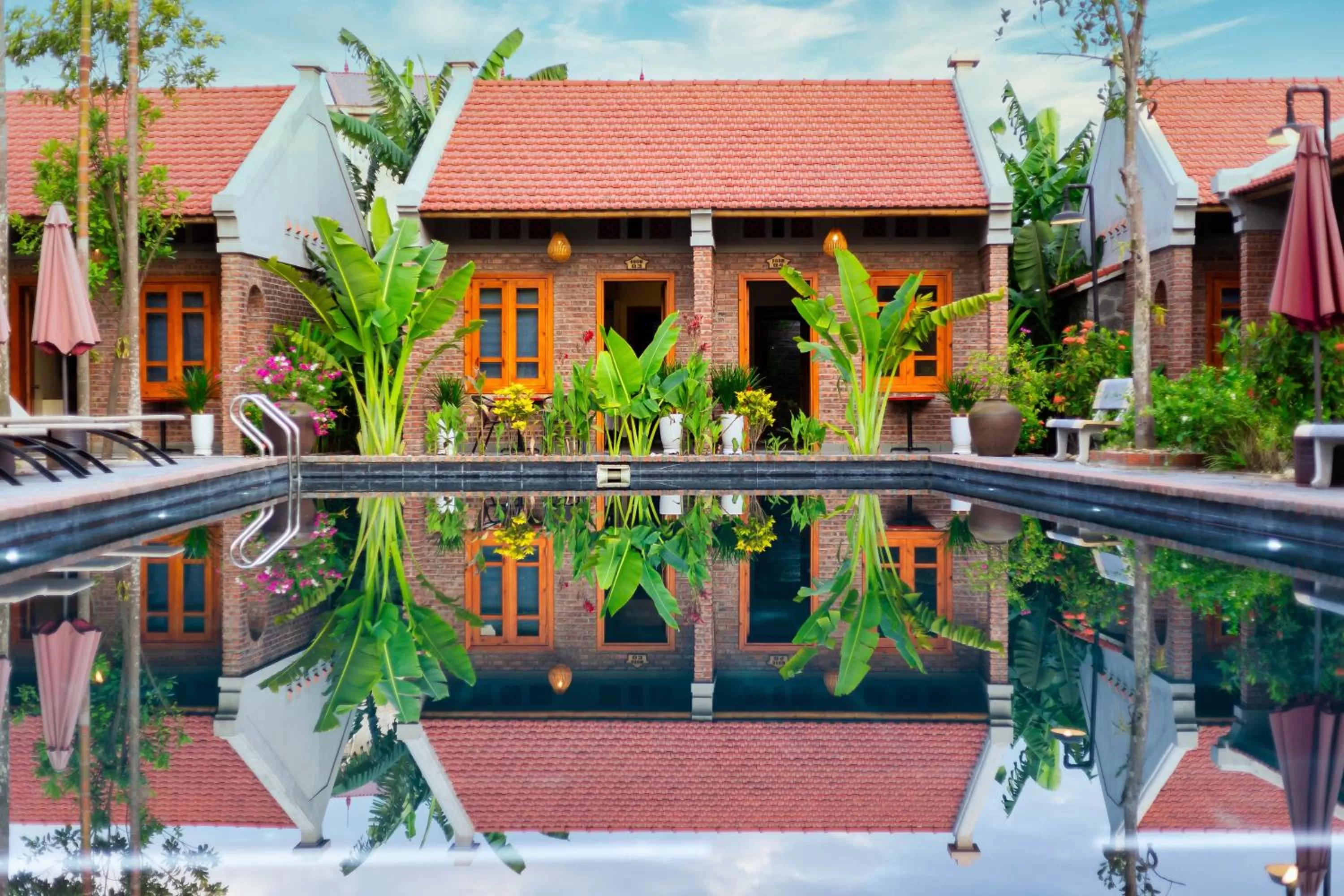 Property building in Tam Coc Banana Bungalow