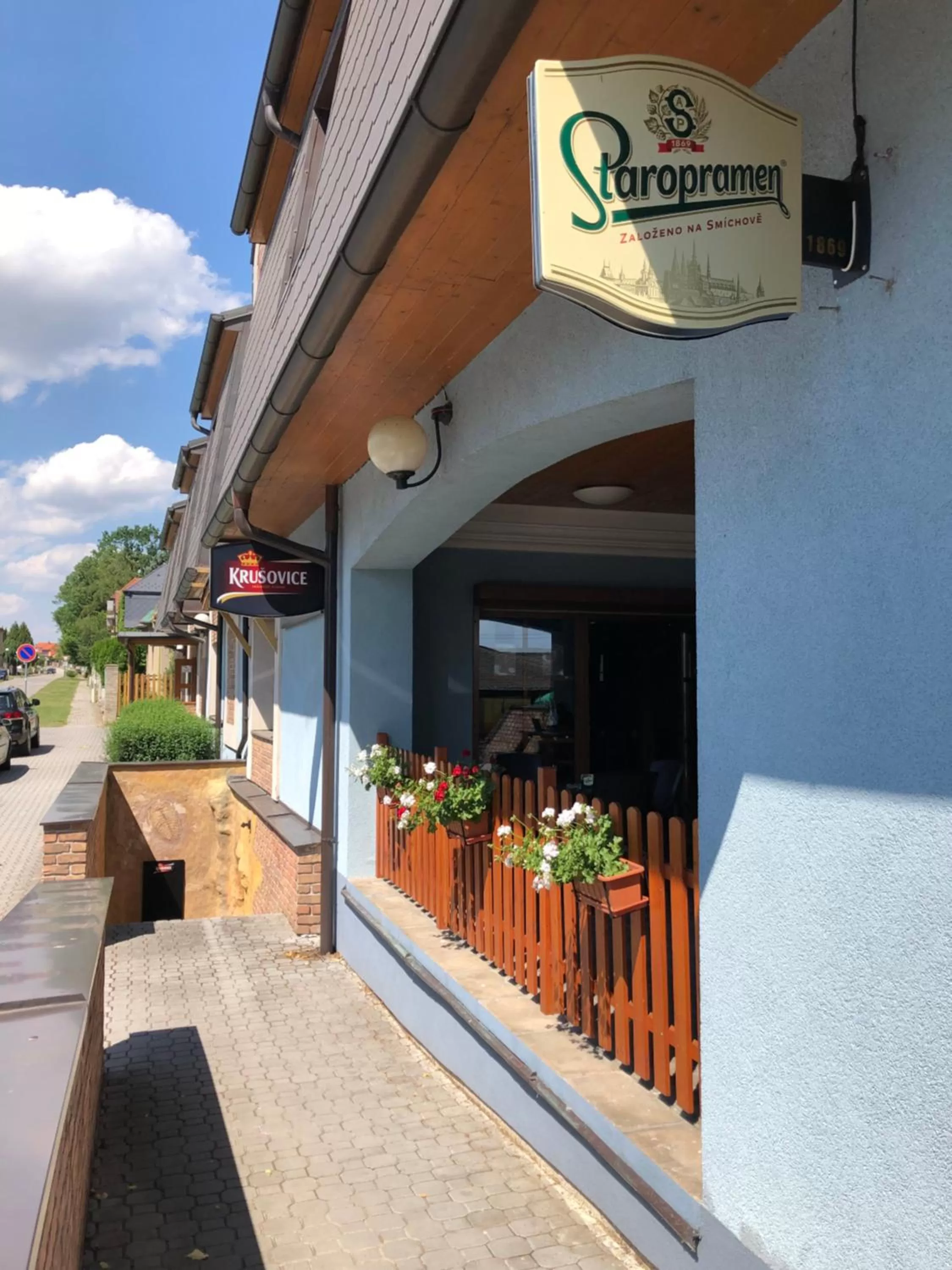 Restaurant/places to eat in Hotel Trilobit