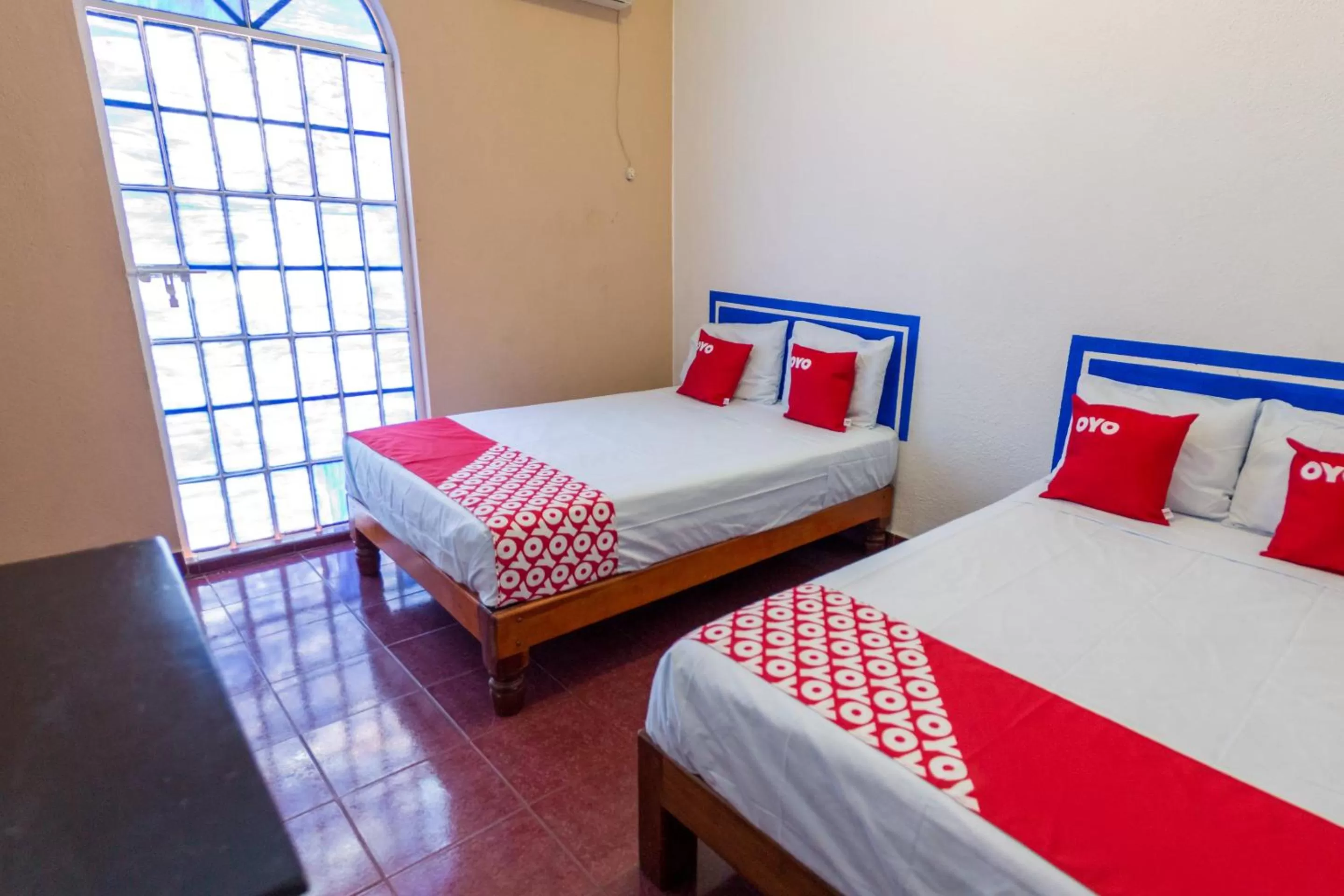 Bedroom, Bed in Hotel Isis