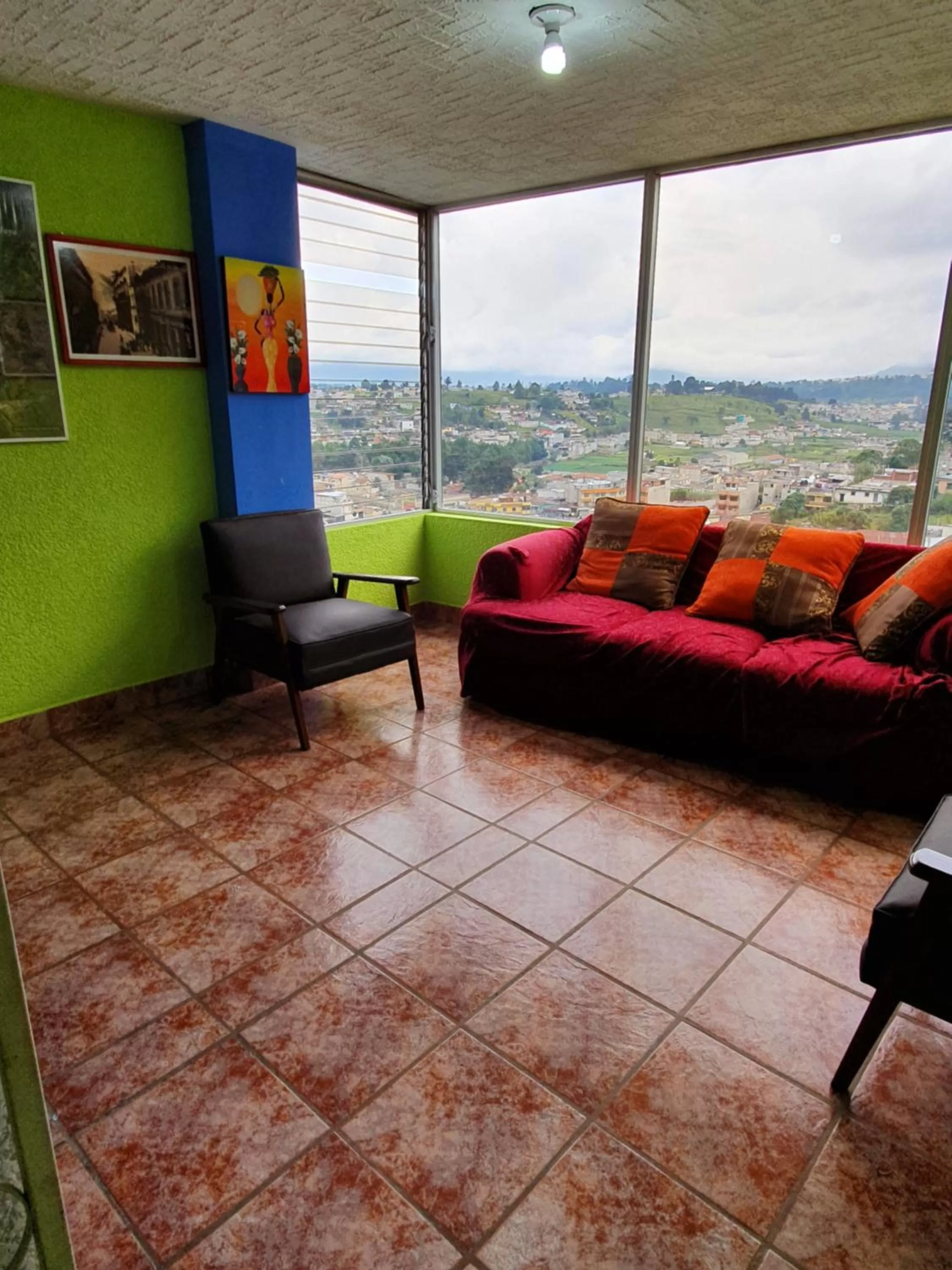 Seating Area in hotel kasa kamelot 2