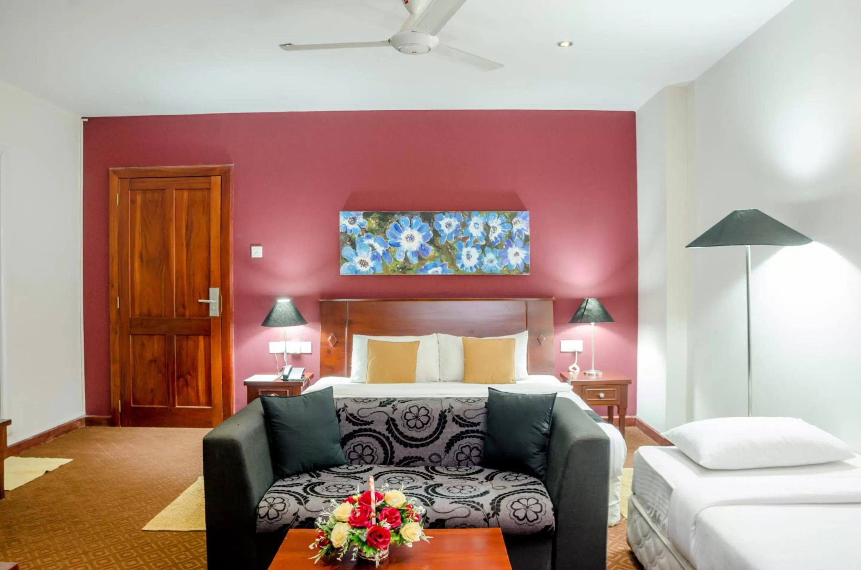 Bedroom, Bed in Opulent River Face Hotel