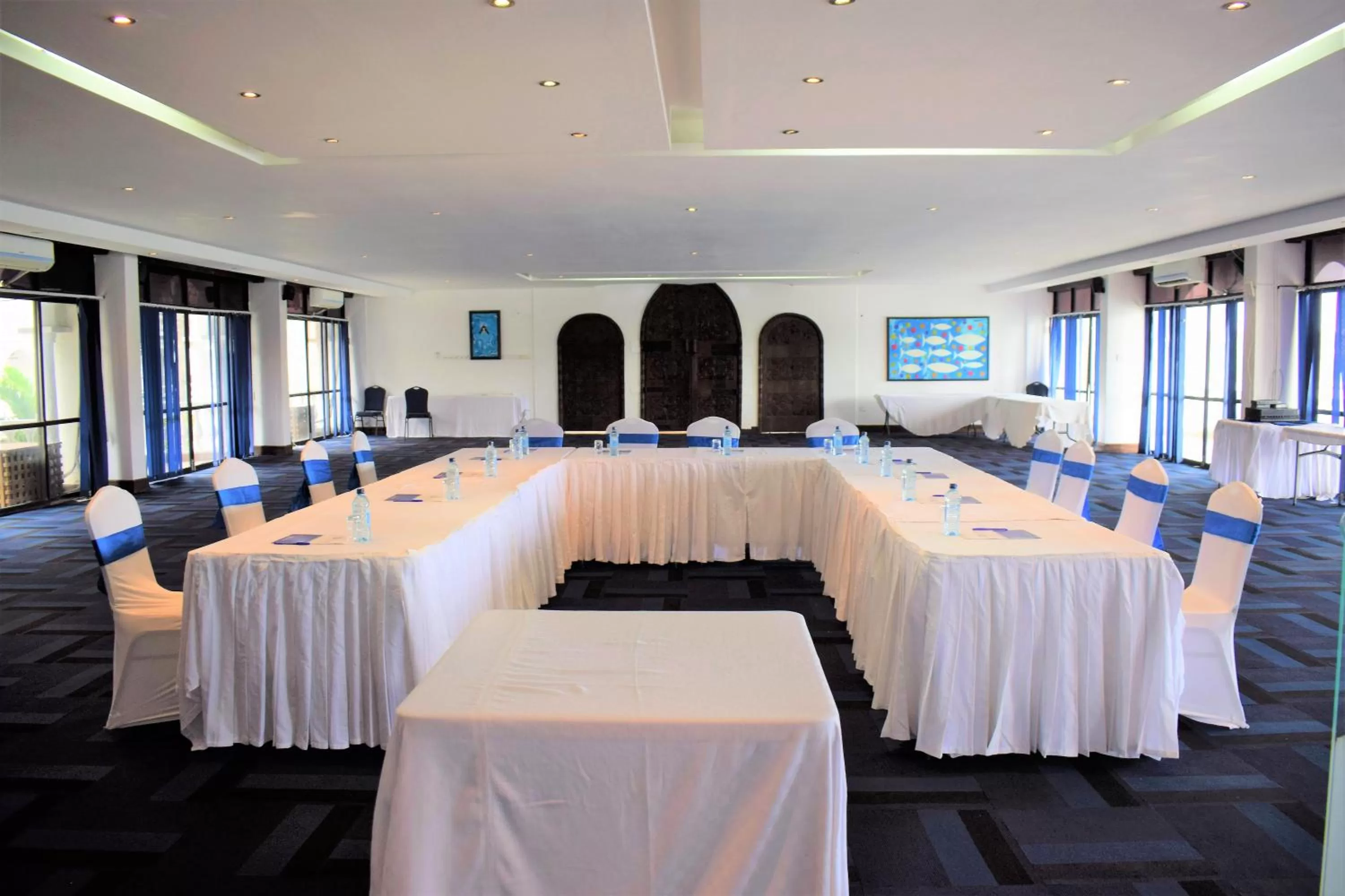 Meeting/conference room in CityBlue Creekside Hotel & Suites