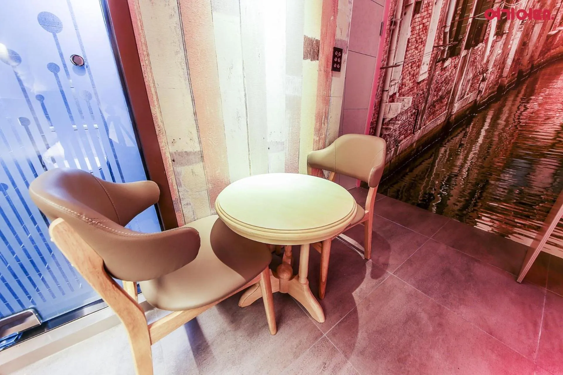 Dining area in Goodstay Grand Motel Chuncheon