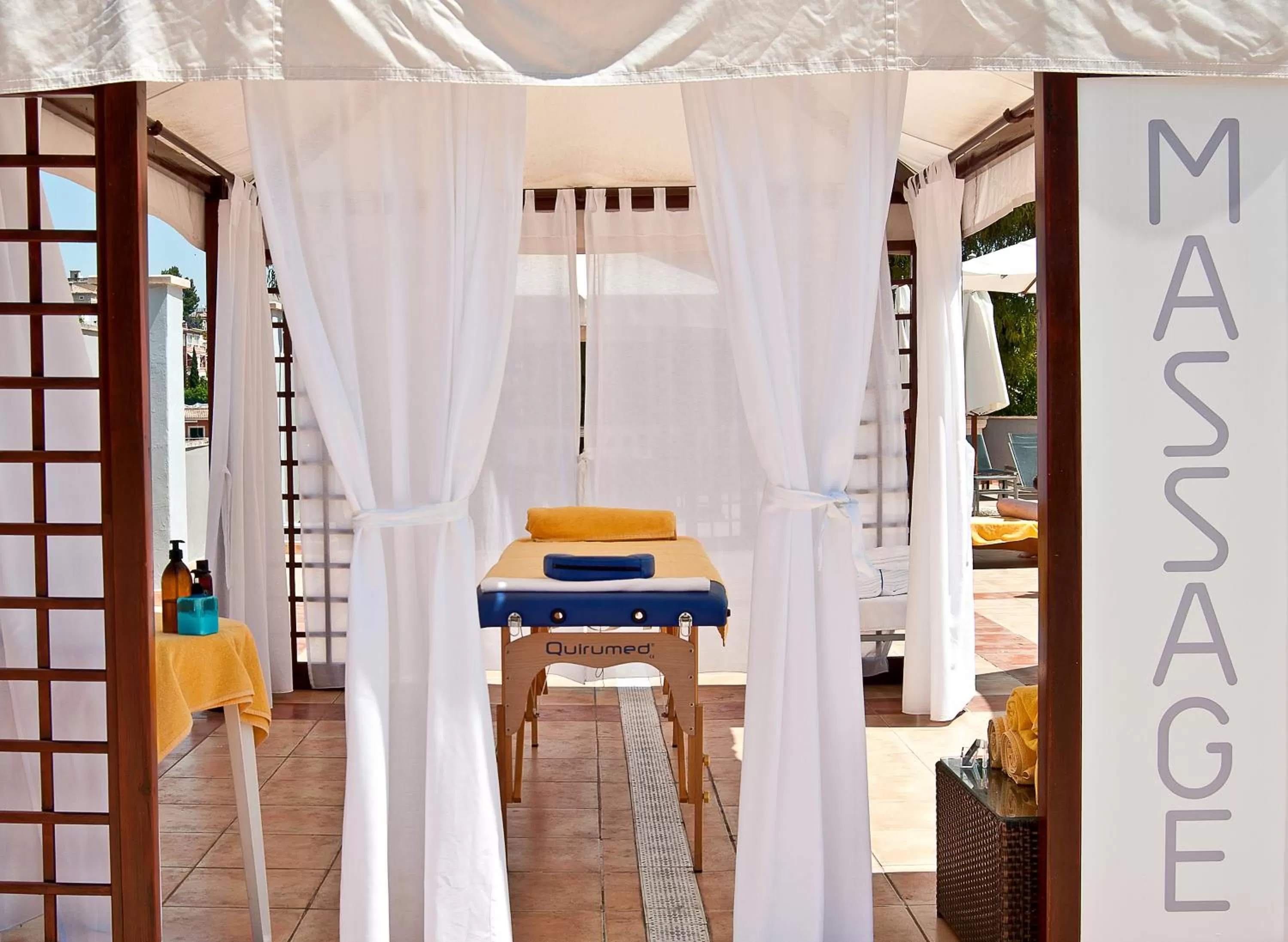 Massage in BQ Augusta Hotel