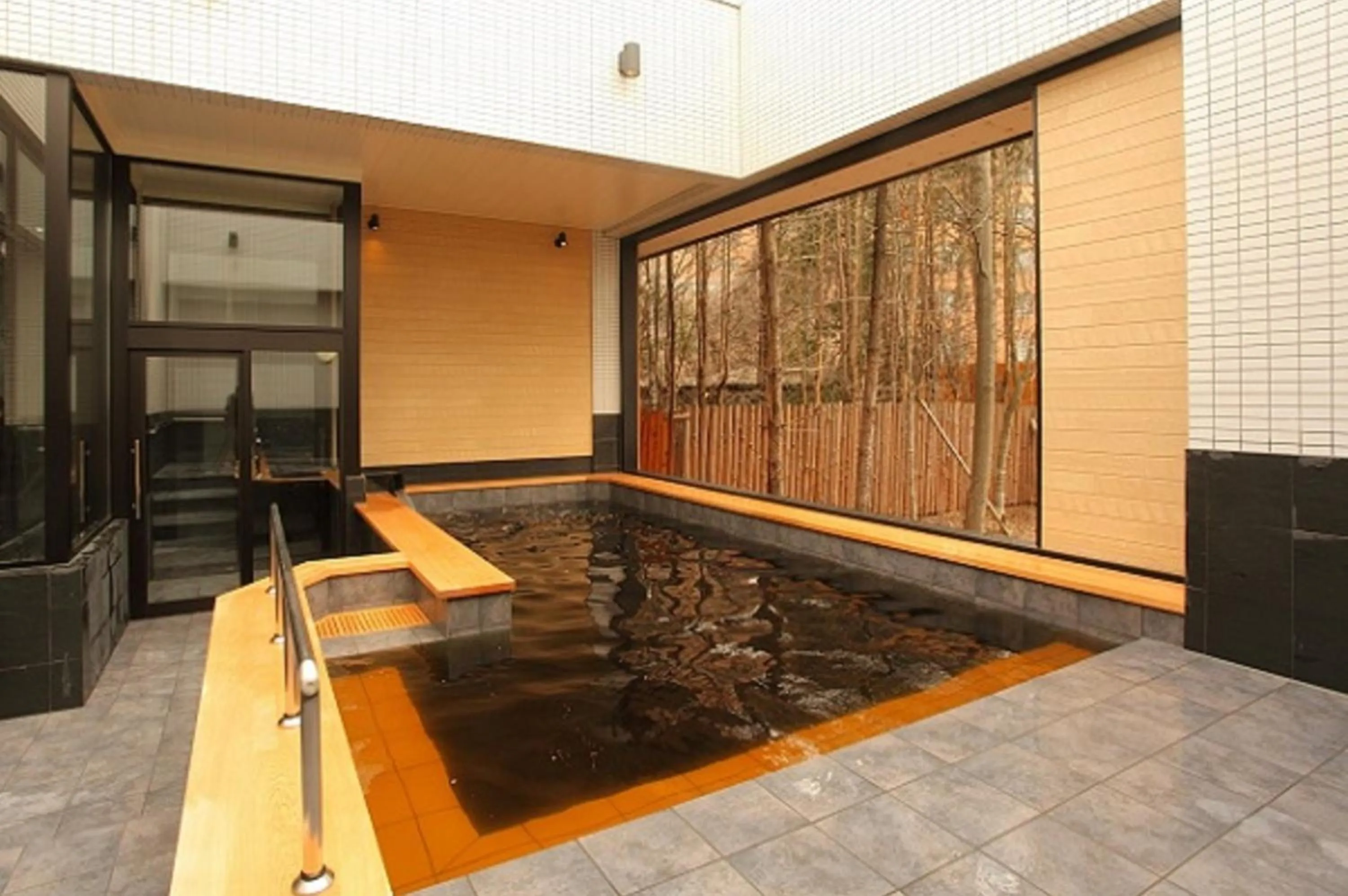 Hot Spring Bath in Hotel Daiheigen