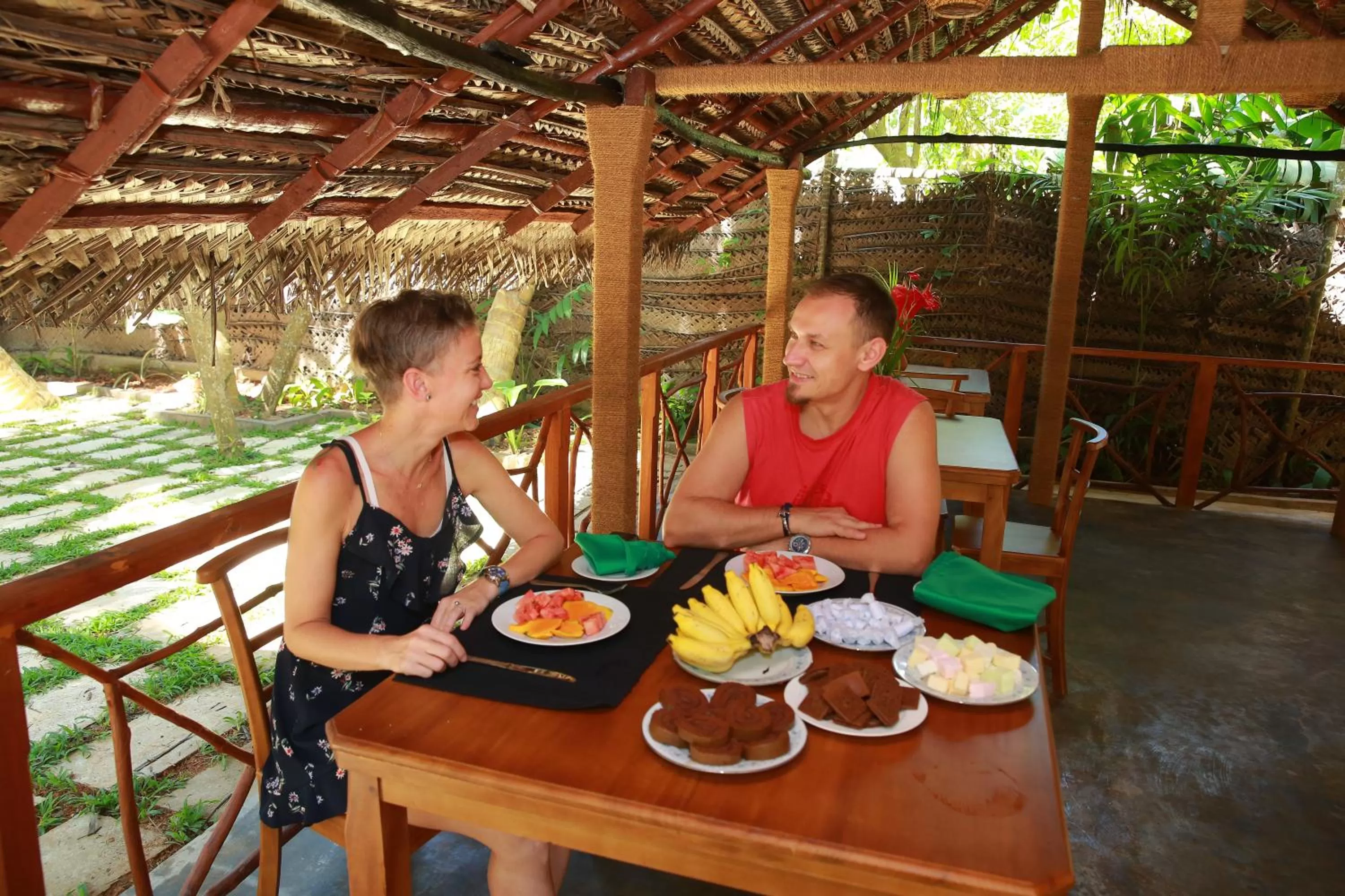 Restaurant/places to eat in Limecabanas-srilanka