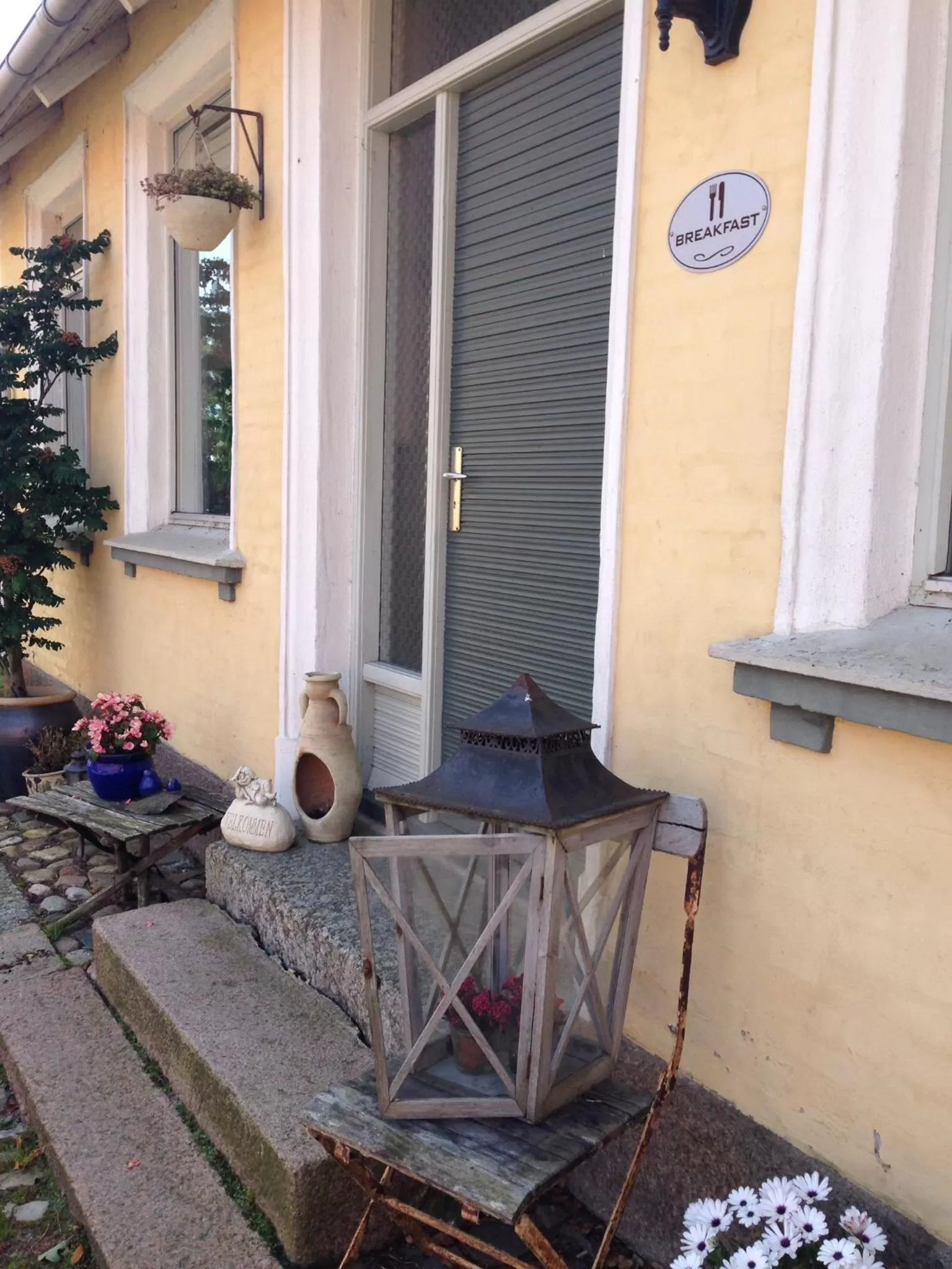 Facade/entrance in Birkende Bed and Breakfast