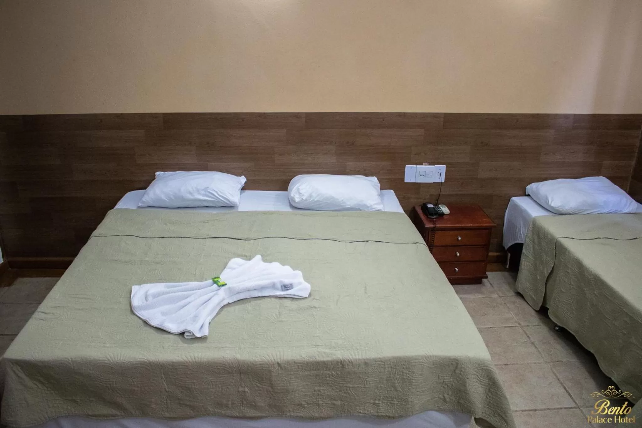 Bed in Bento palace hotel