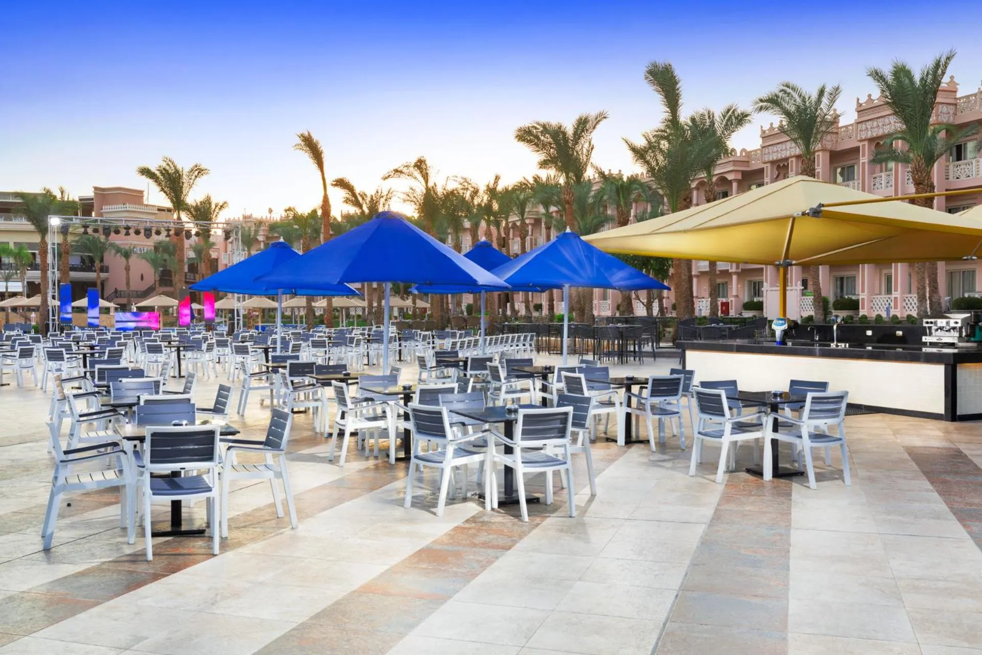Lounge or bar, Restaurant/Places to Eat in Albatros Palace Resort (Families and Couples Only)