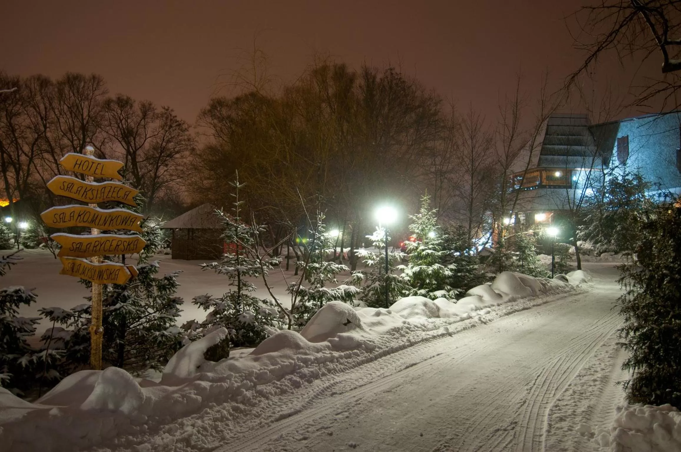 Area and facilities in Hotel Trylogia