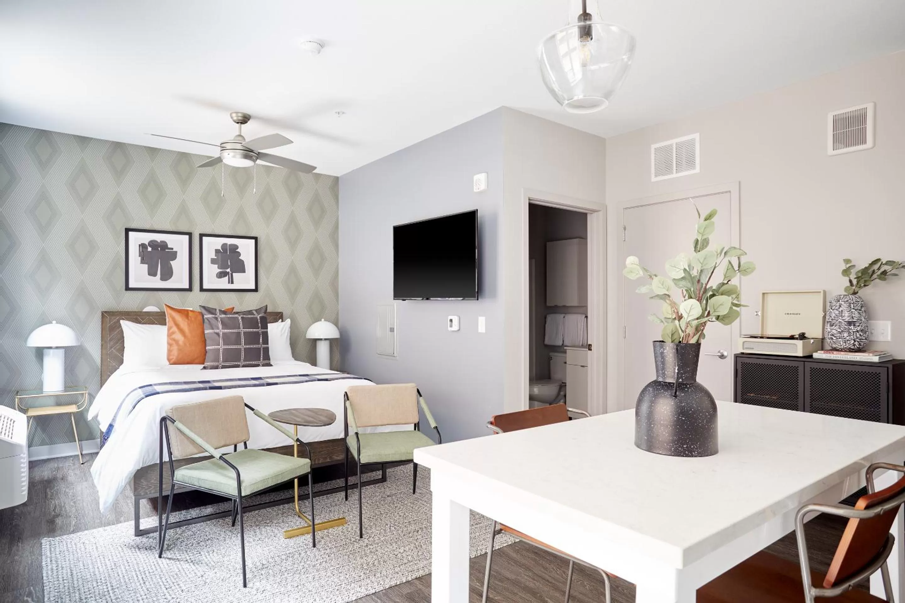 Studio in Sonder at LUNA