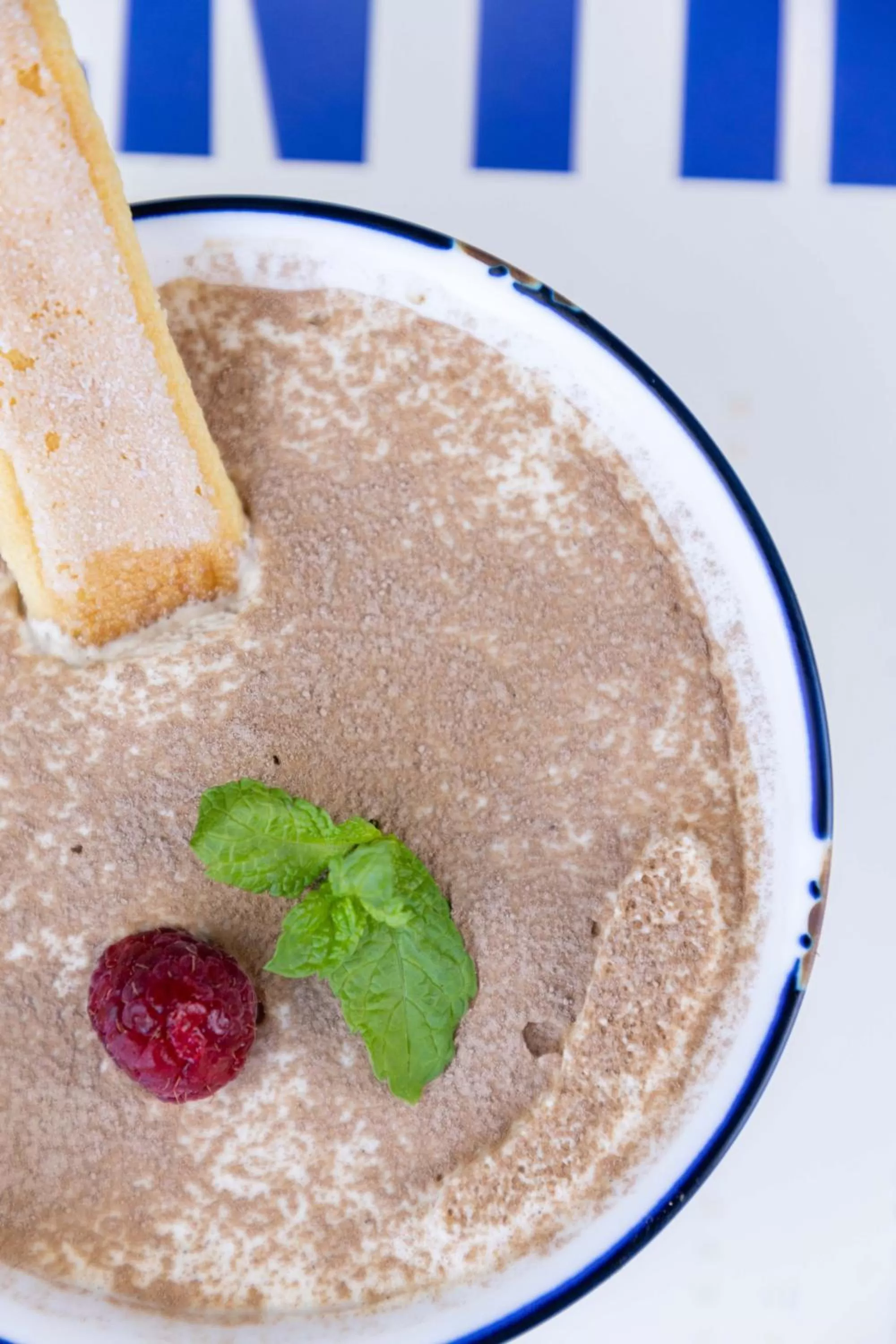 Restaurant/places to eat in chic&basic Gravity