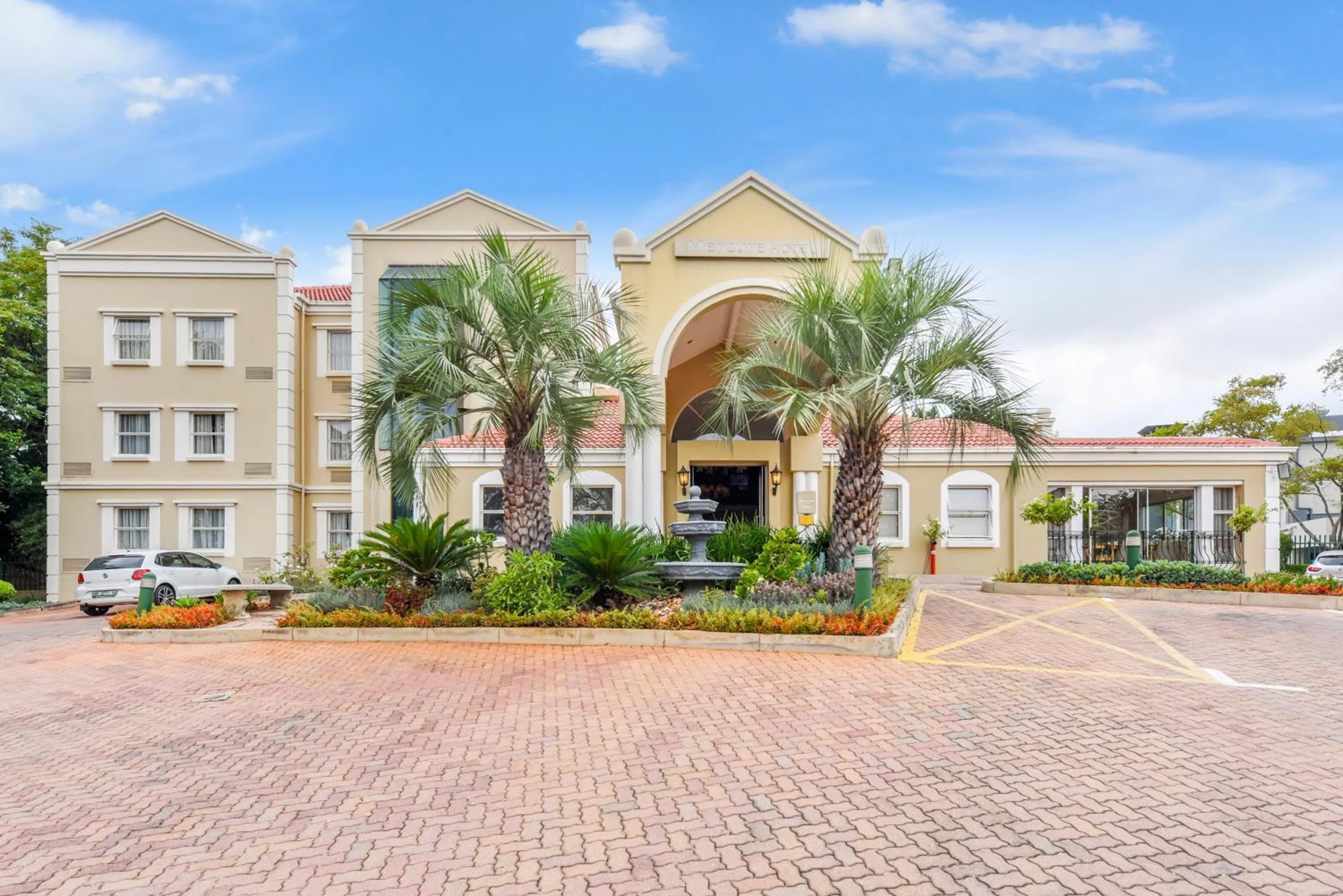 Property building in Mercure Johannesburg Midrand