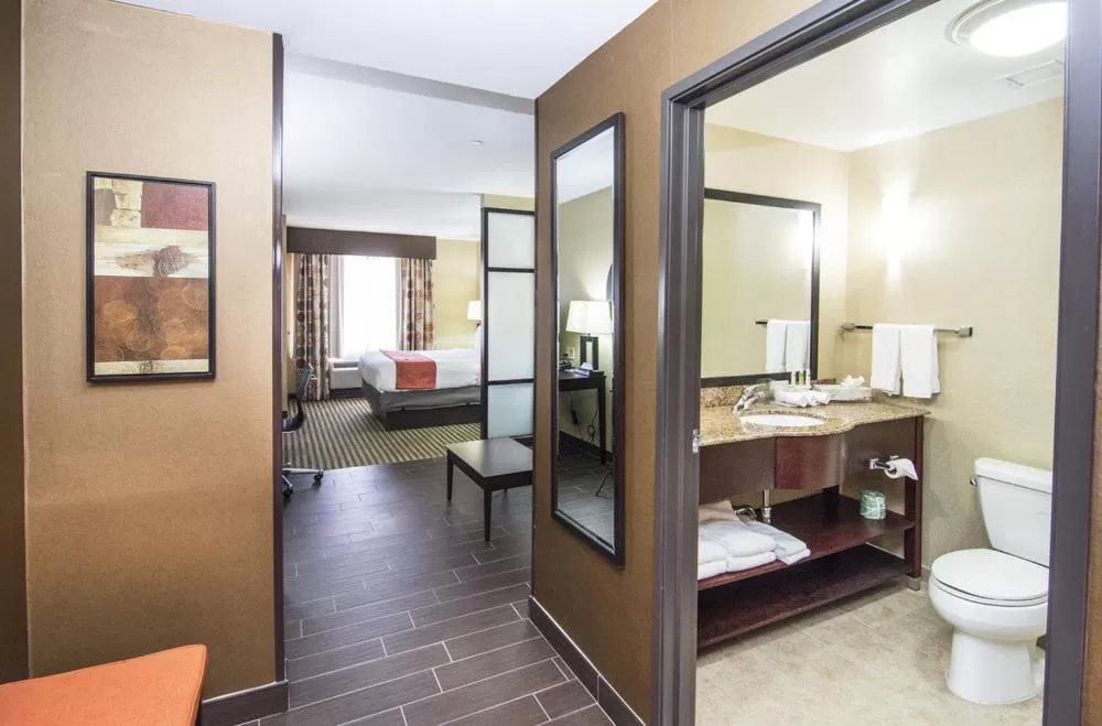 Bed in Holiday Inn Express & Suites Elkton - University Area by IHG