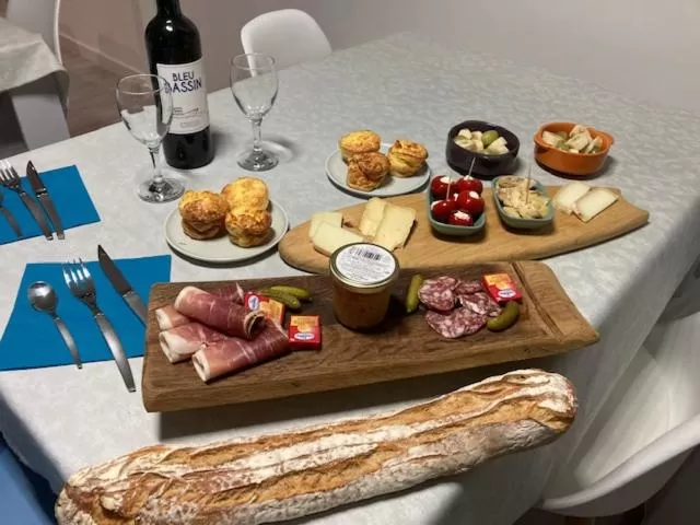 Dinner in VILLA HERBERT Chambres d'hôtes Gîte Soirée étape