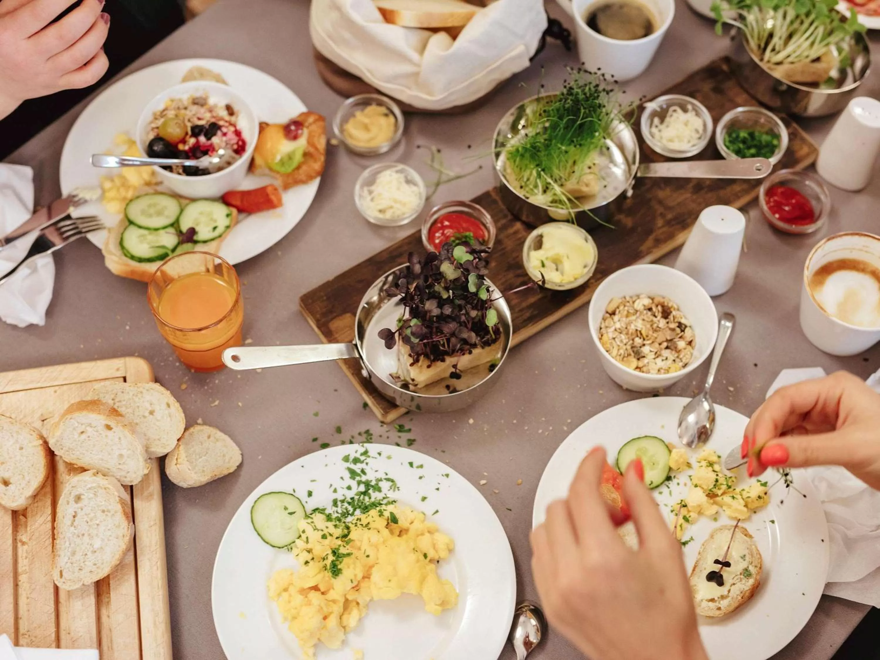 Restaurant/places to eat in NOVOTEL Hildesheim City