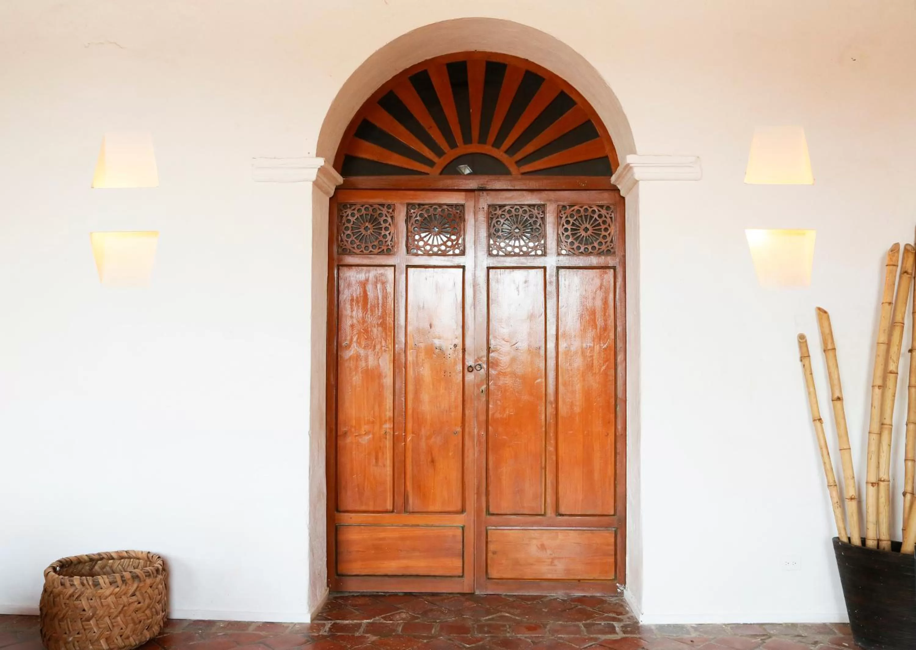 Facade/entrance in Portal de la Marquesa