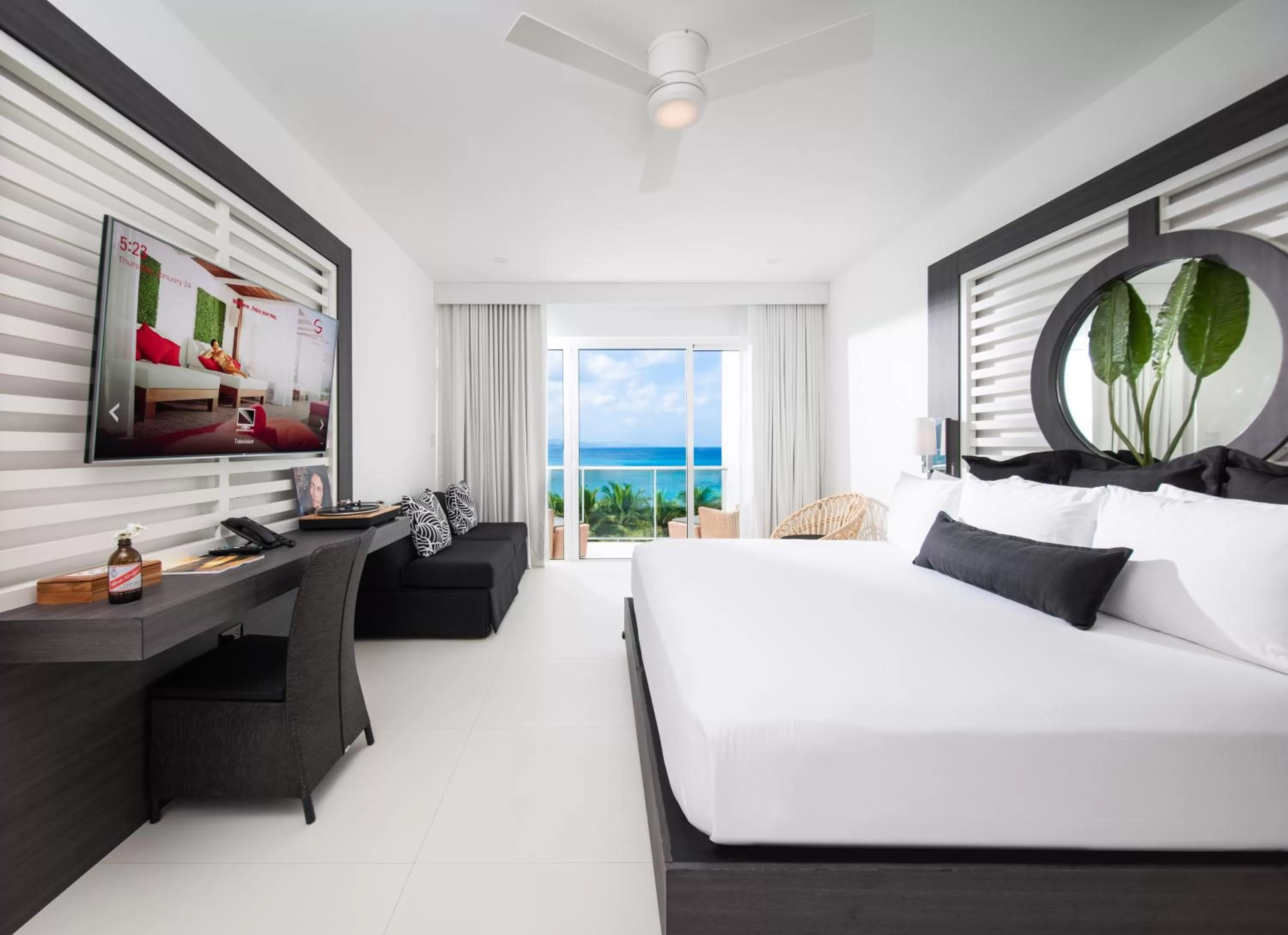 Bed in S Hotel Montego Bay - Luxury Boutique All-Inclusive Hotel