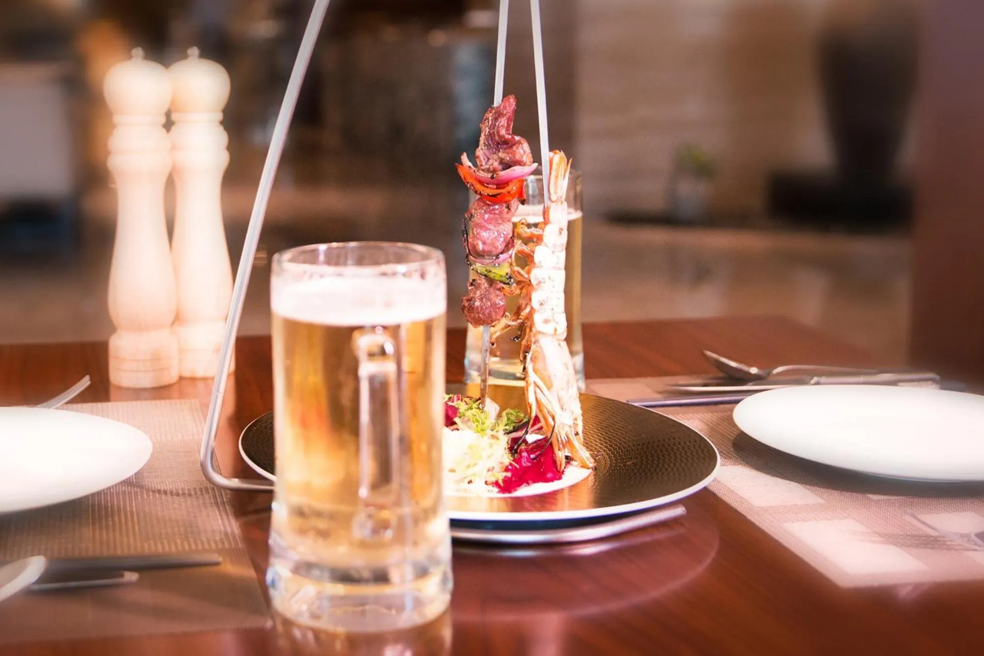 Restaurant/places to eat in Crowne Plaza Shanghai Noah Square by IHG