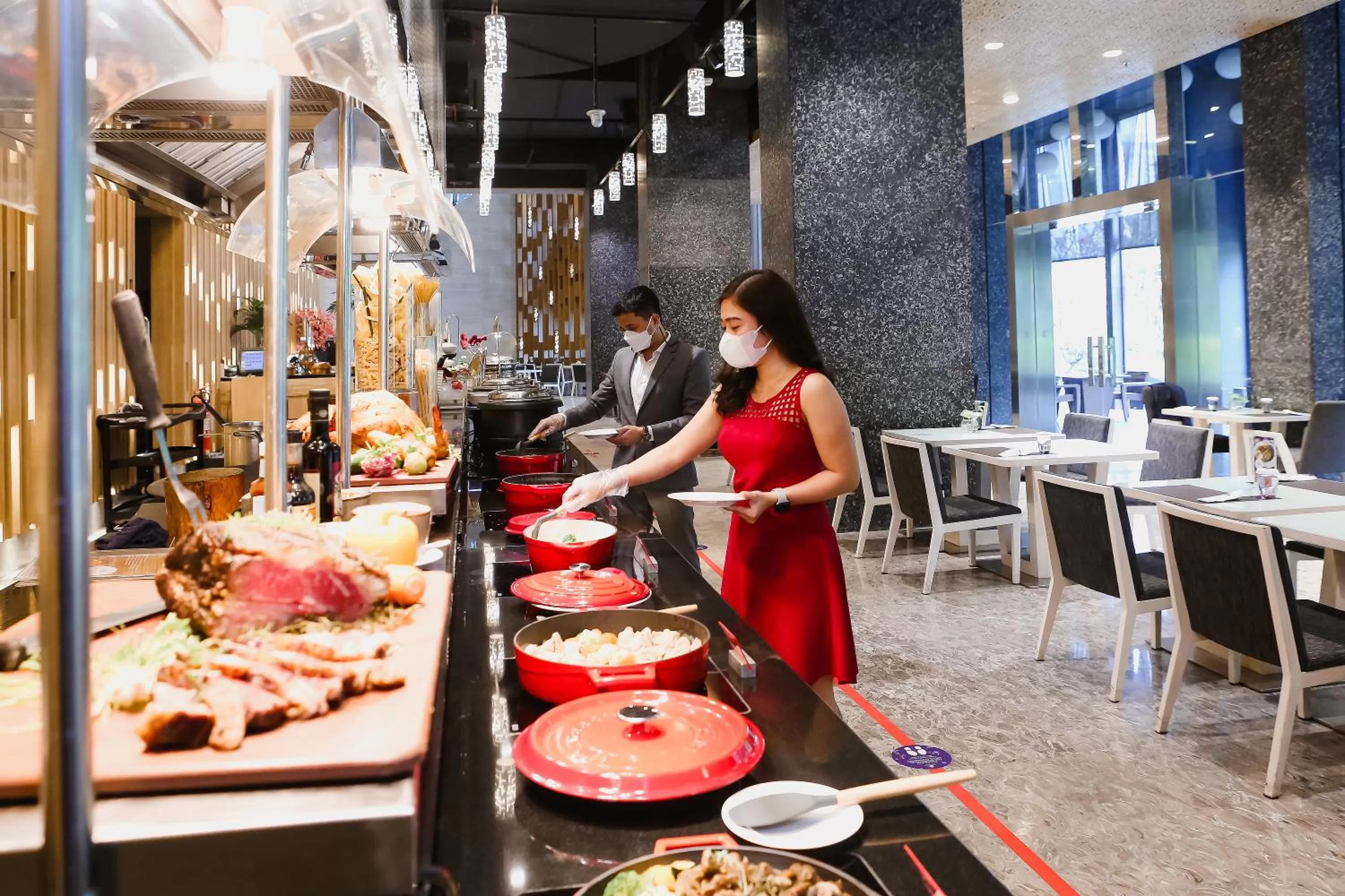 Restaurant/places to eat in Grand Mercure Jakarta Kemayoran