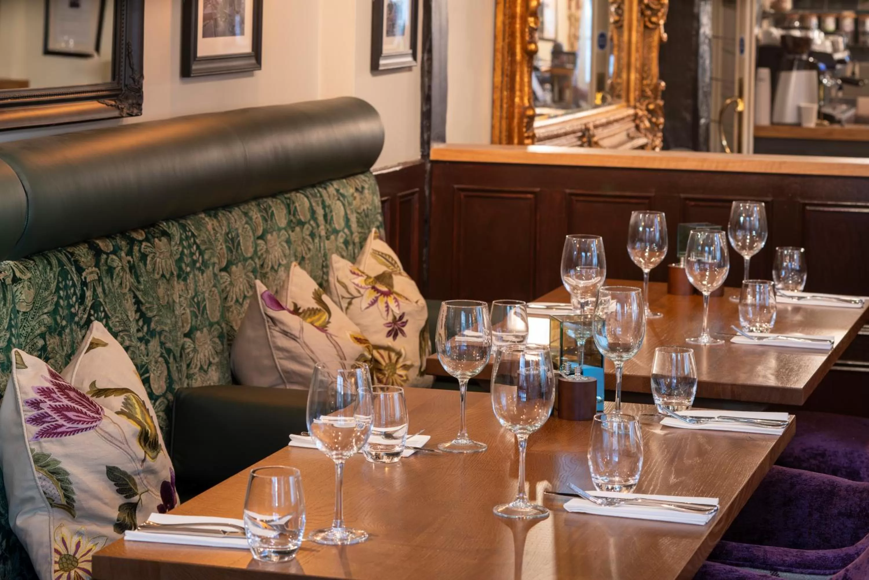 Restaurant/places to eat in The George Hotel, Amesbury, Wiltshire - The Coaching Inn Group