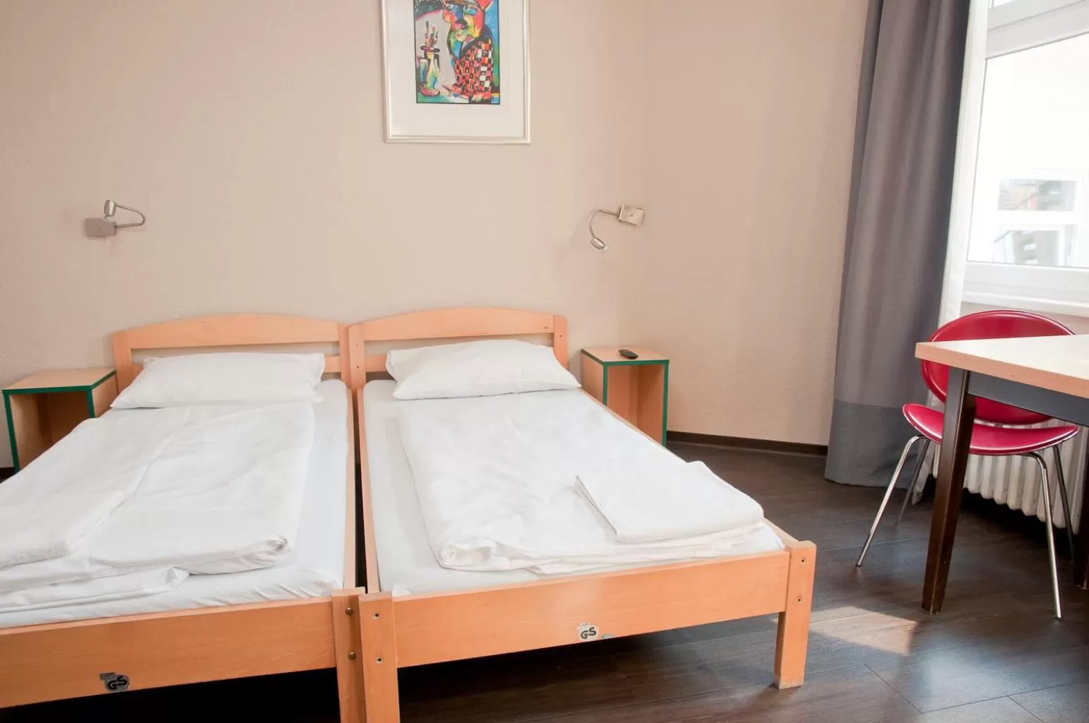 Staff, Bed in Happy Hotel Berlin