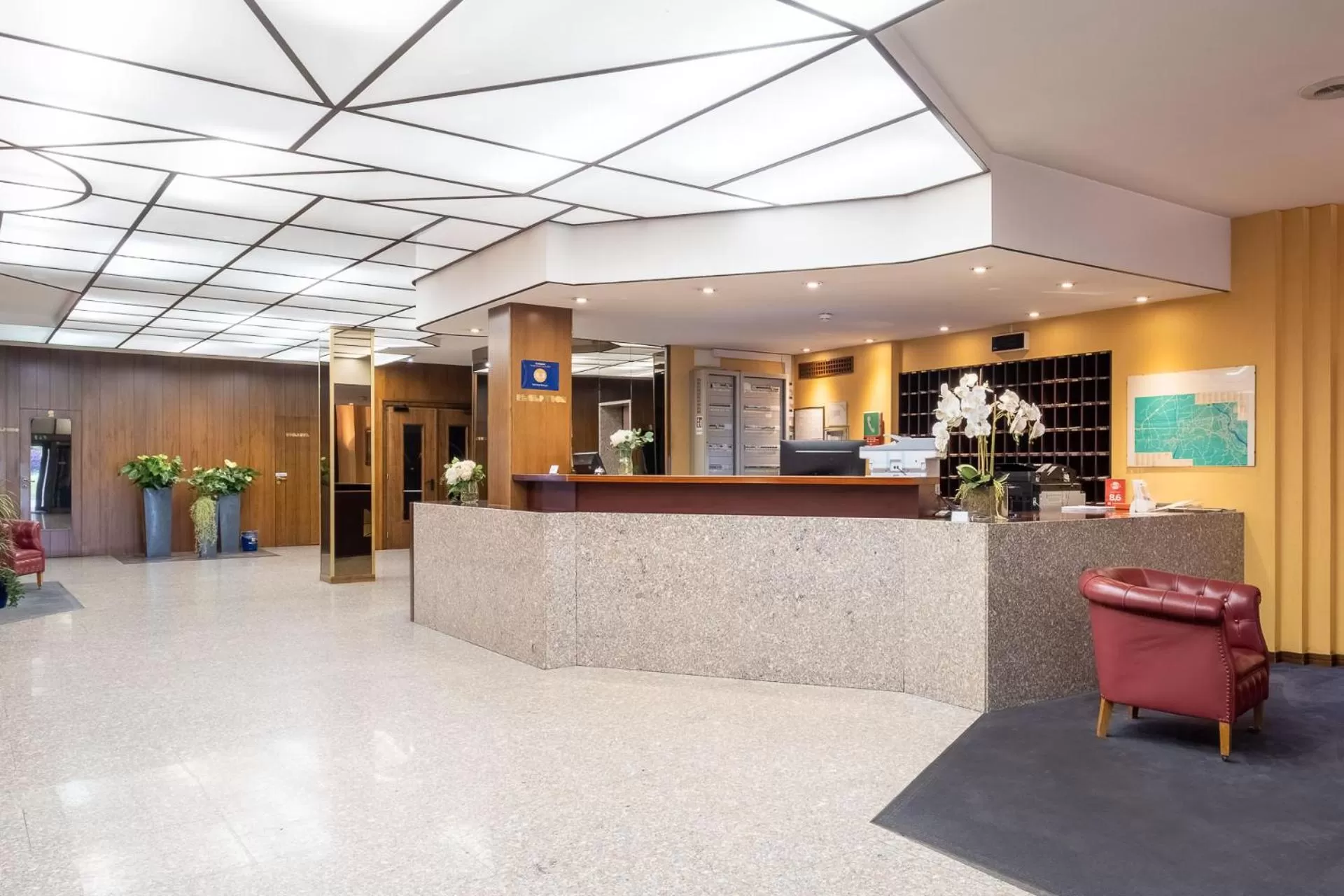 Lobby or reception in SHG Hotel Bologna