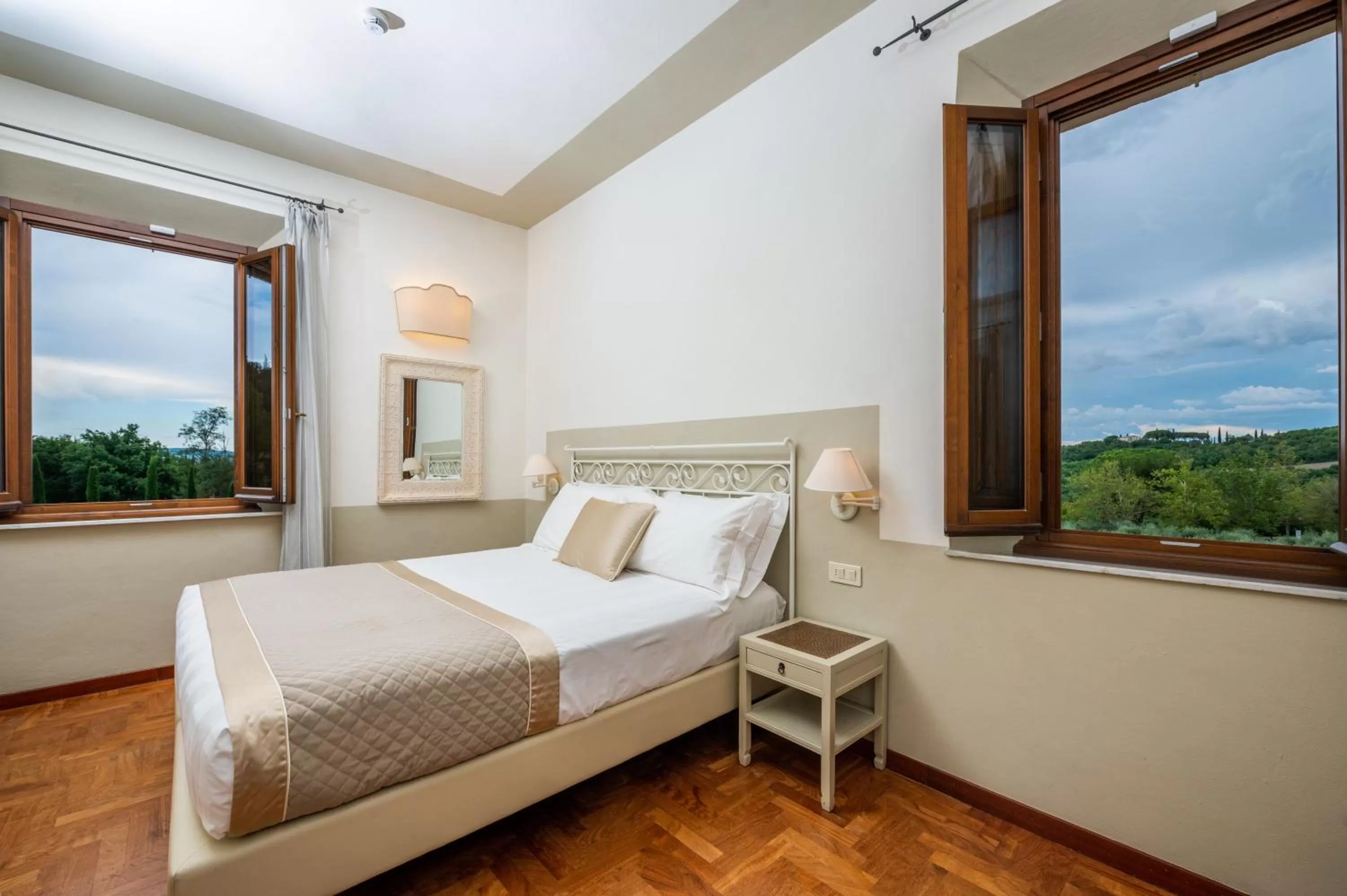 Photo of the whole room, Bed in Albergo Le Terme