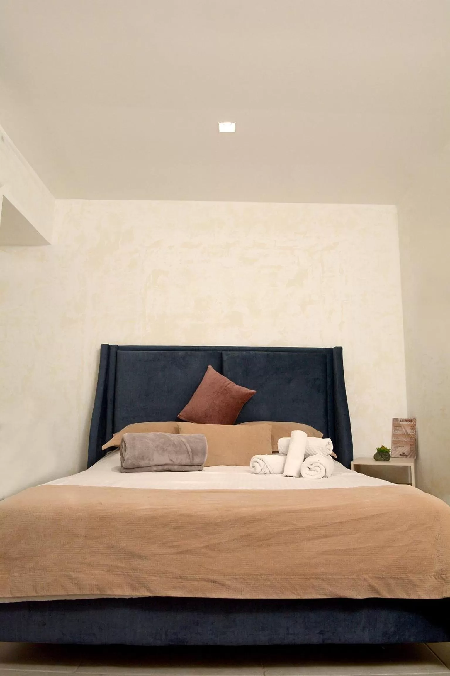 Bed in Zentrico Boutique